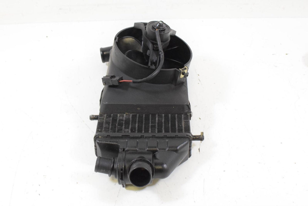 09 BMW K1200LT K1200 LT 89V3 Right Radiator Fan Air Scoop Duct Ram 17111465160 {{ shop.shopifyCountryName }} - Mototech271