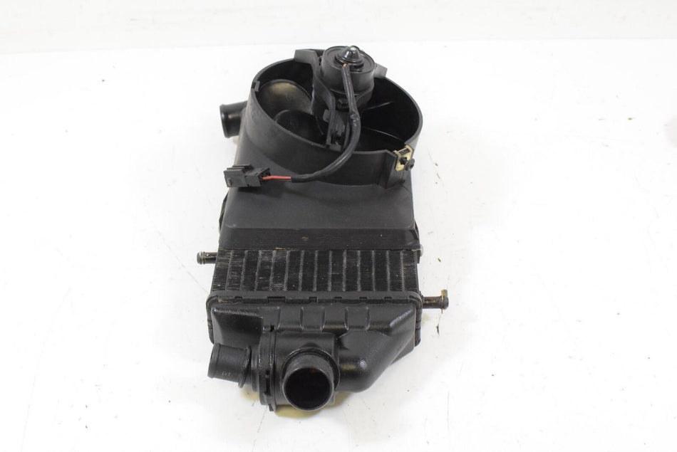 09 BMW K1200LT K1200 LT 89V3 Right Radiator Fan Air Scoop Duct Ram 17111465160 {{ shop.shopifyCountryName }} - Mototech271