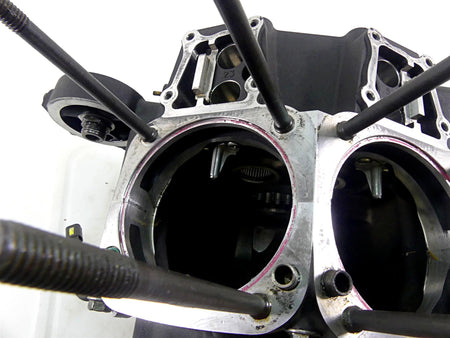 2017 Harley Dyna FXDB Street Bob Engine Motor Crankcase Crank Case 24621-06B {{ shop.shopifyCountryName }} - Mototech271