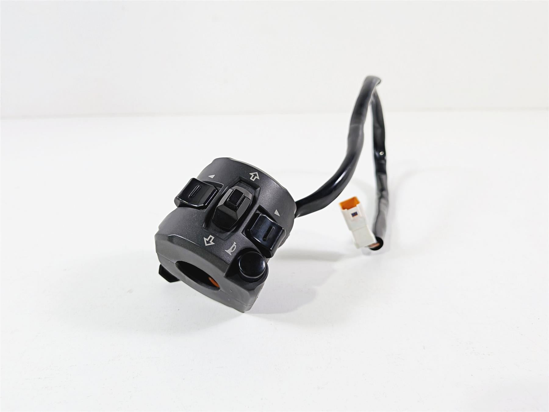 2011 Ducati Streetfighter 1098 S Left Hand Light Control Switch 65110112C {{ shop.shopifyCountryName }} - Mototech271