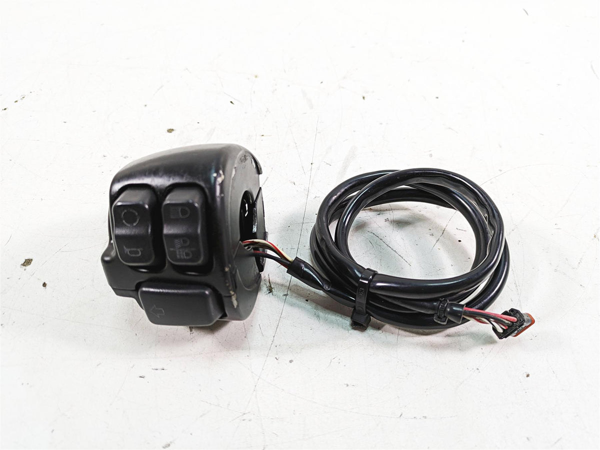 2019 Harley XL883N Sportster Iron Left Hand Control Switch 71500117A {{ shop.shopifyCountryName }} - Mototech271