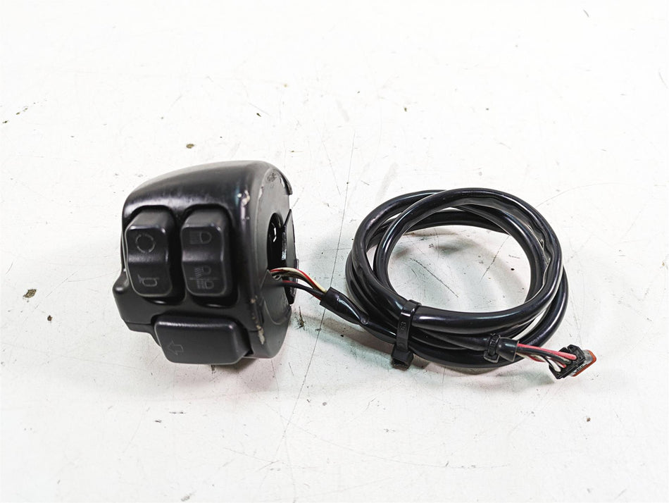 2019 Harley XL883N Sportster Iron Left Hand Control Switch 71500117A {{ shop.shopifyCountryName }} - Mototech271