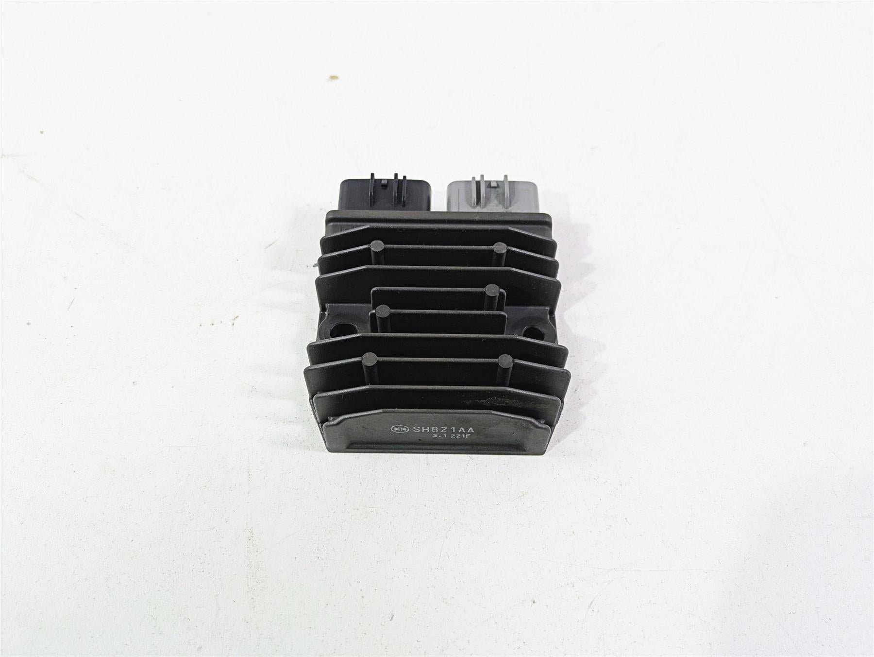 2013 Ducati Hypermotard 821 SP Rectifier Voltage Regulator SH821AA 54040321A {{ shop.shopifyCountryName }} - Mototech271