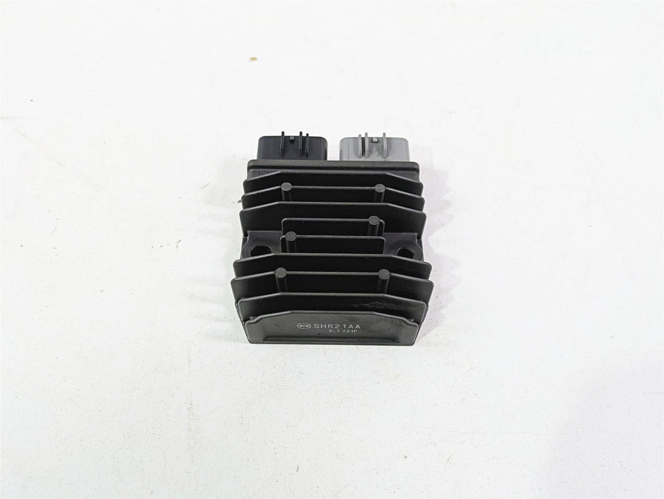 2013 Ducati Hypermotard 821 SP Rectifier Voltage Regulator SH821AA 54040321A {{ shop.shopifyCountryName }} - Mototech271