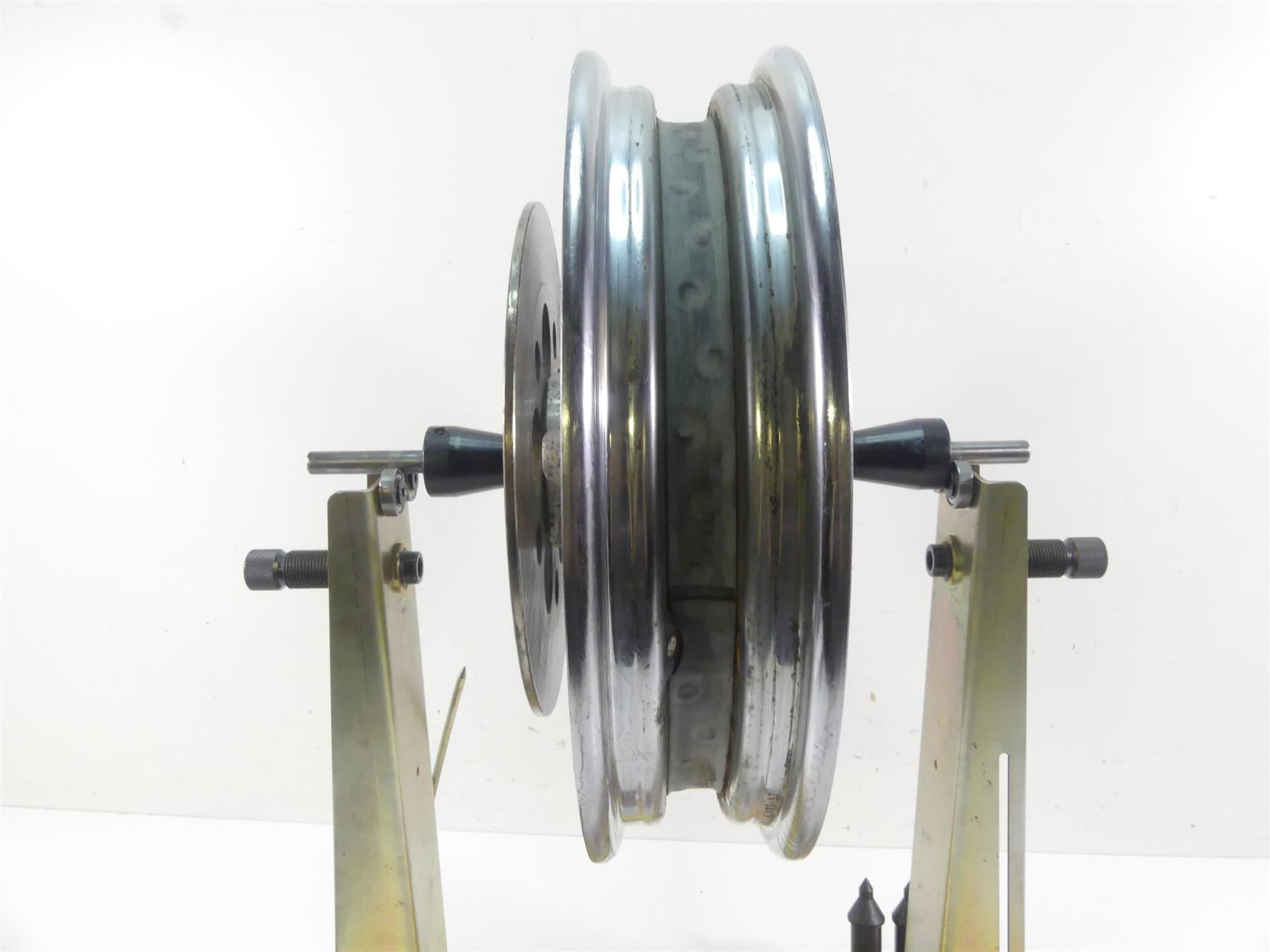 1999 Harley Dyna FXDL Low Rider Rear 16x3 Spoke Wheel Rim -Read 40975-86C {{ shop.shopifyCountryName }} - Mototech271