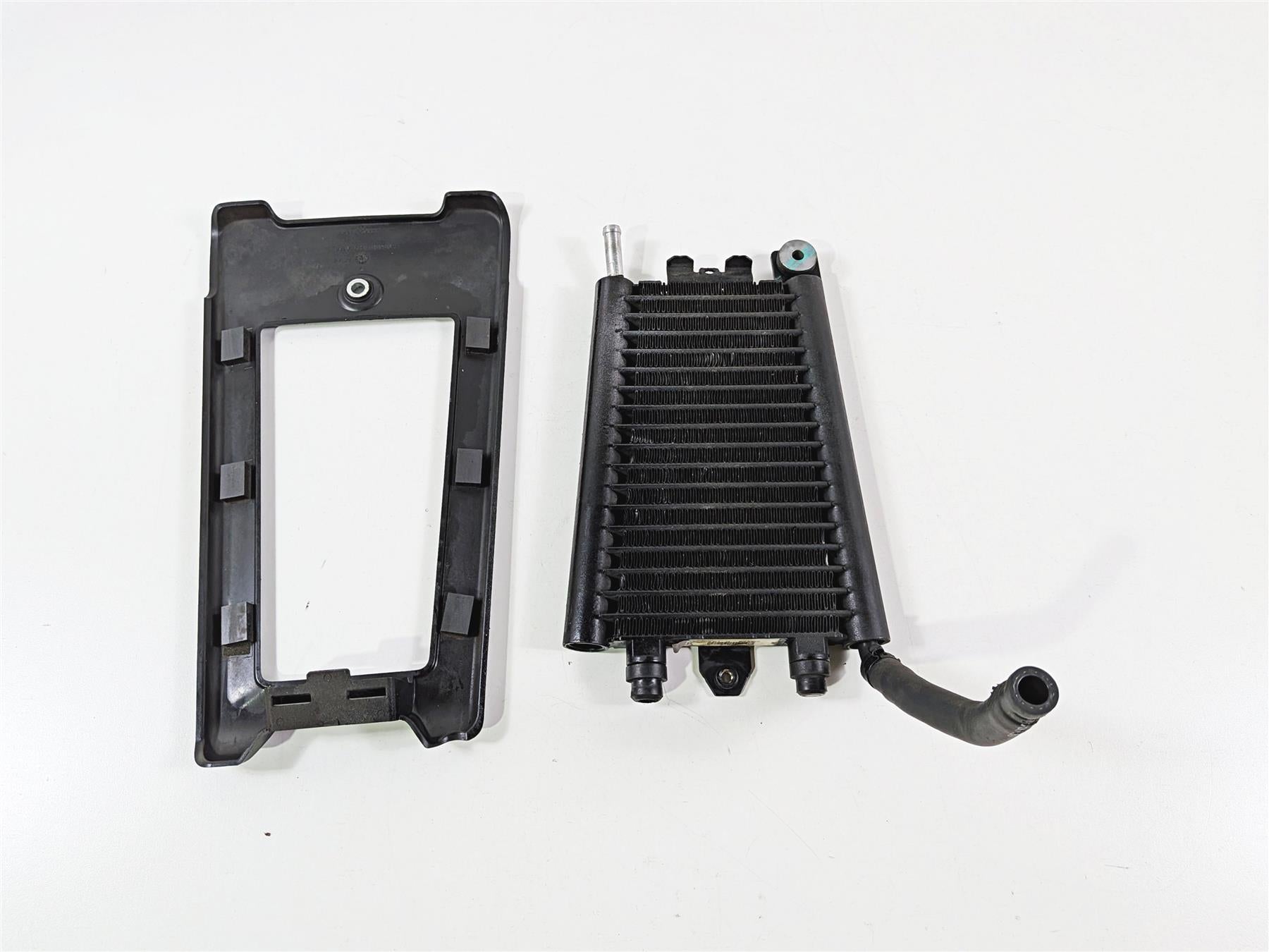 2022 Harley Softail FXLRST Low Rider Oil Cooler & Cover - No Leaks 62700191 {{ shop.shopifyCountryName }} - Mototech271
