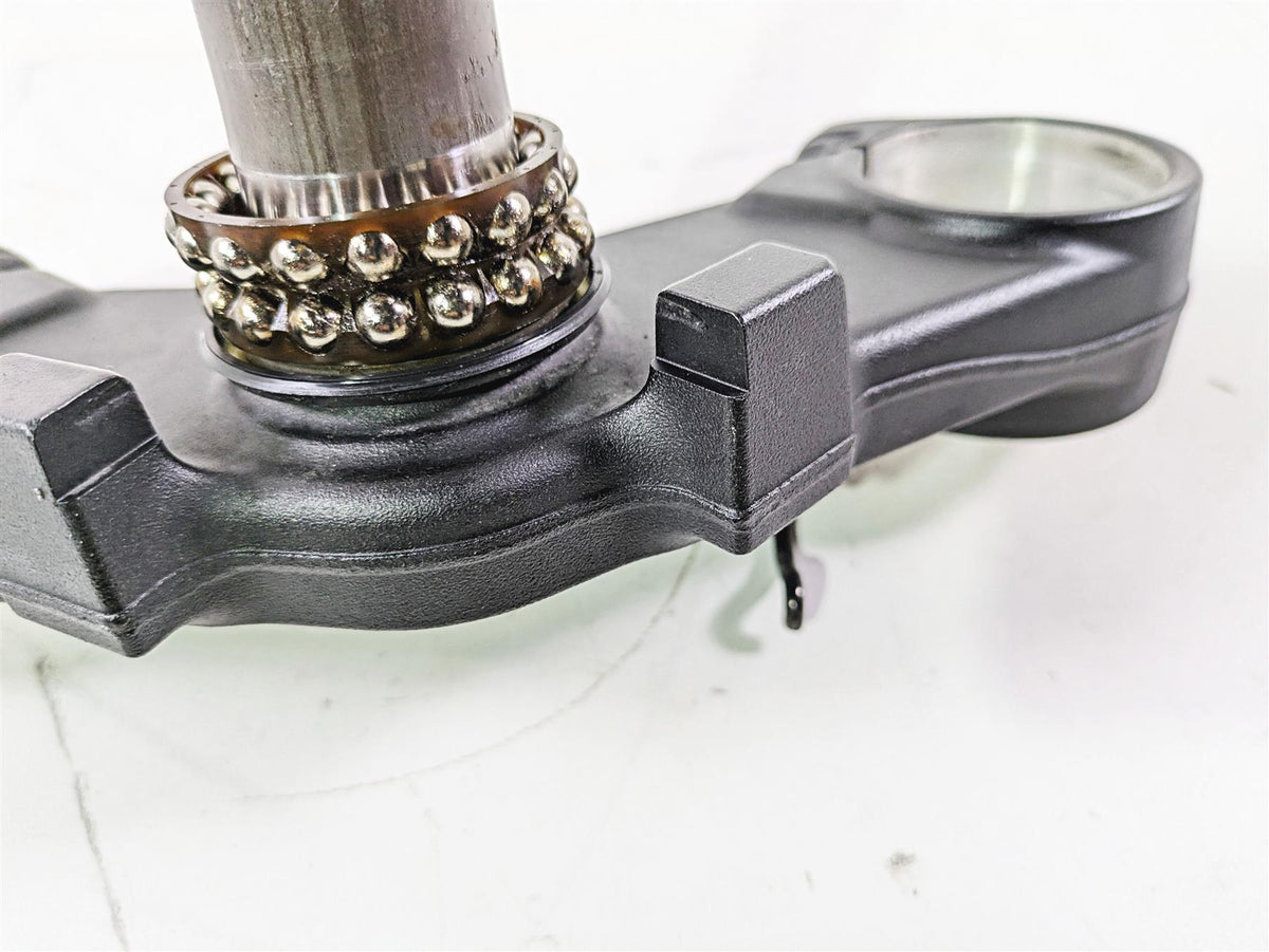2022 Kawasaki ZR900RS Cafe Lower Triple Tree Steering Clamp 44037-0172-18R {{ shop.shopifyCountryName }} - Mototech271