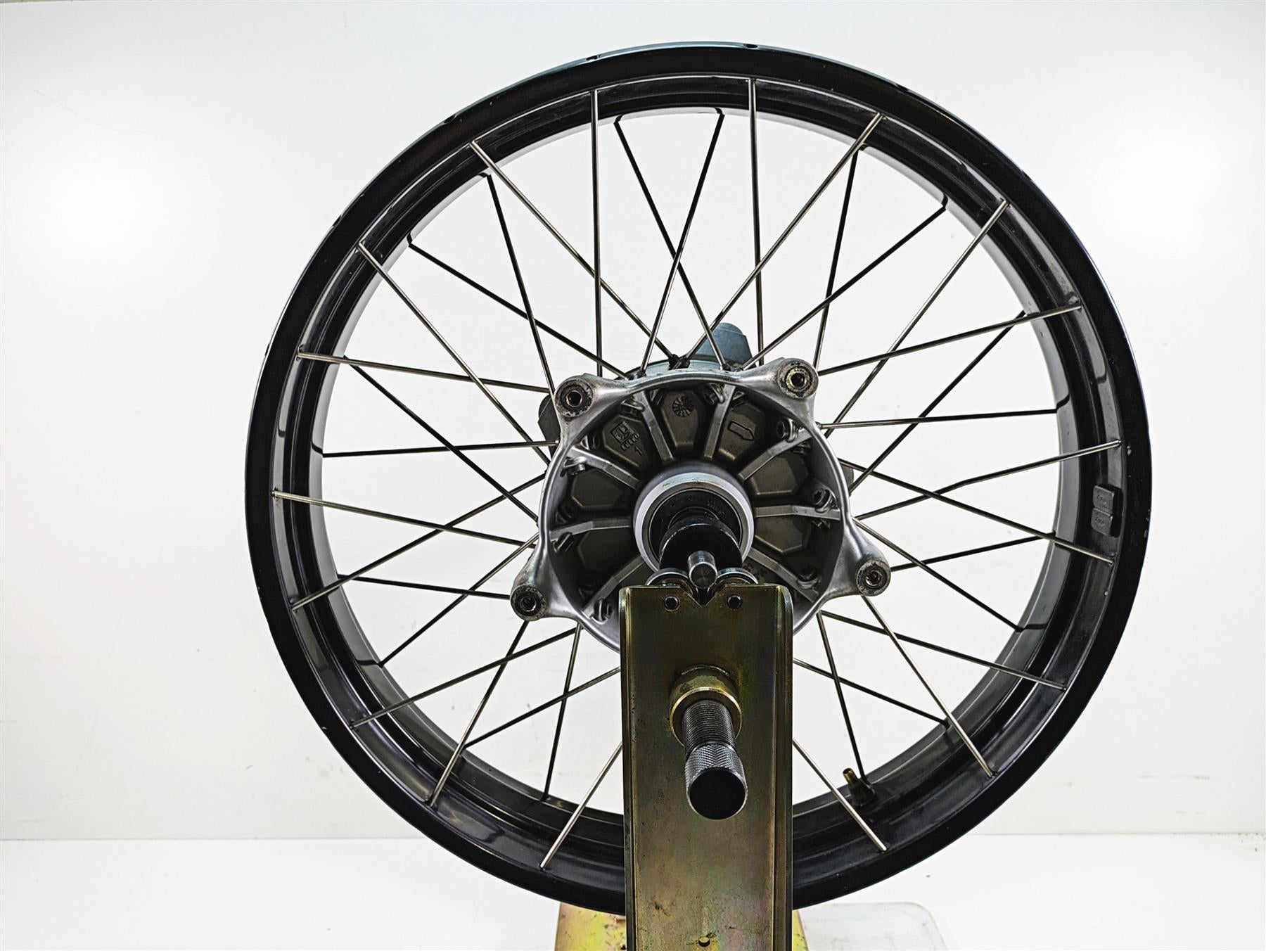 2007 BMW R1200GS K255 Adv 19x2.5 Front Wheel Spoke Rim 36317710866 36317696218 | Mototech271