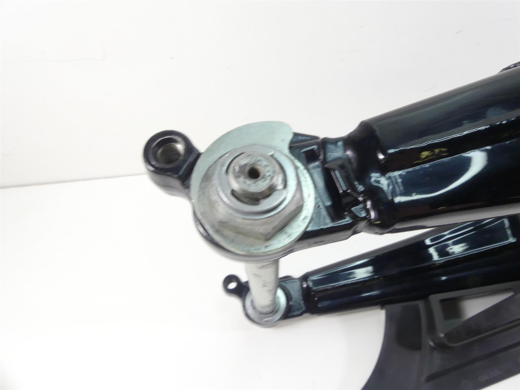 2012 Harley Touring FLHX Street Glide Rear Swingarm Swing Arm 25mm Axle 47549-09 {{ shop.shopifyCountryName }} - Mototech271