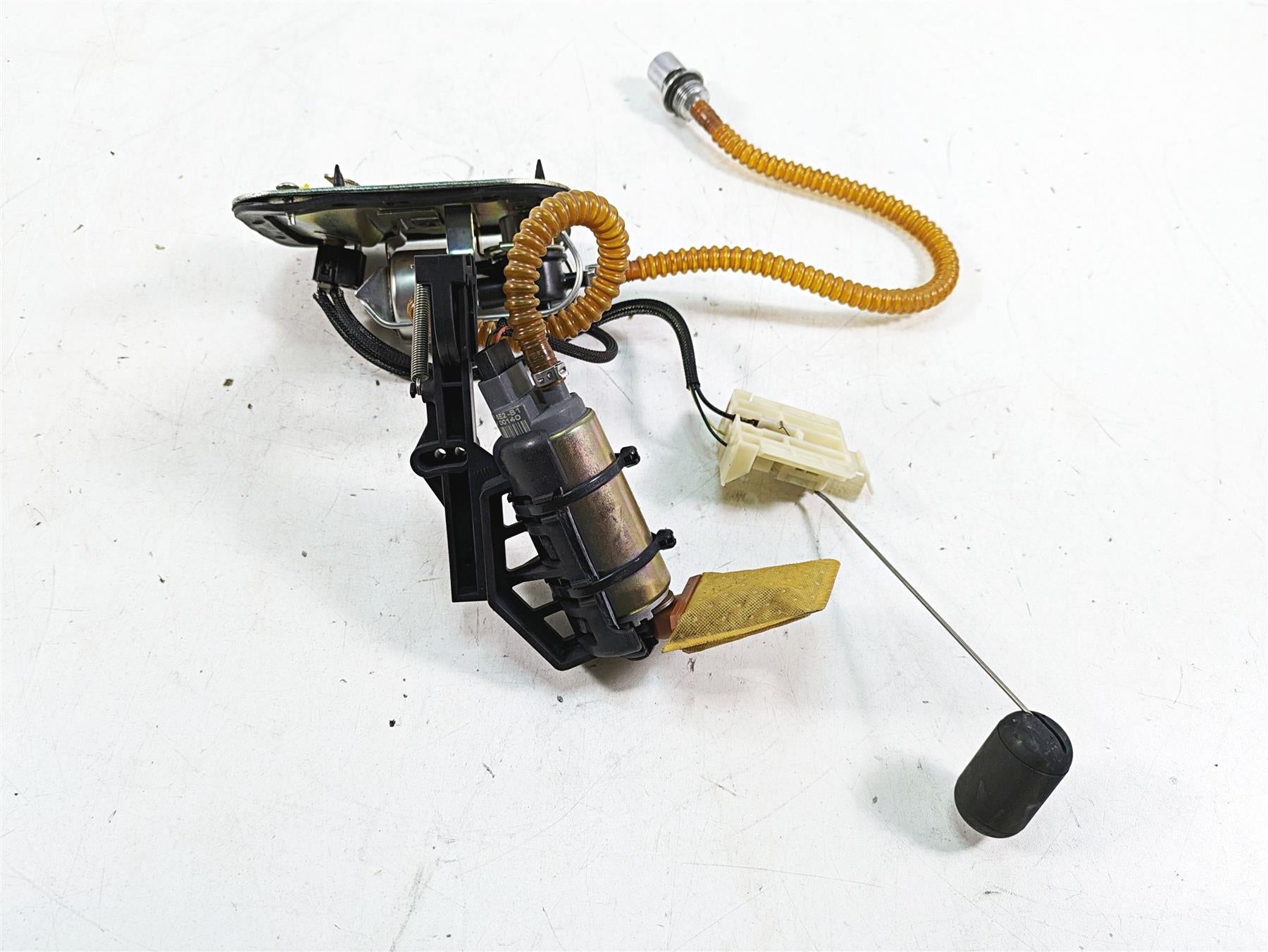 2006 Harley FLSTI Softail Heritage Fuel Gas Petrol Pump - Tested 75132-06 {{ shop.shopifyCountryName }} - Mototech271