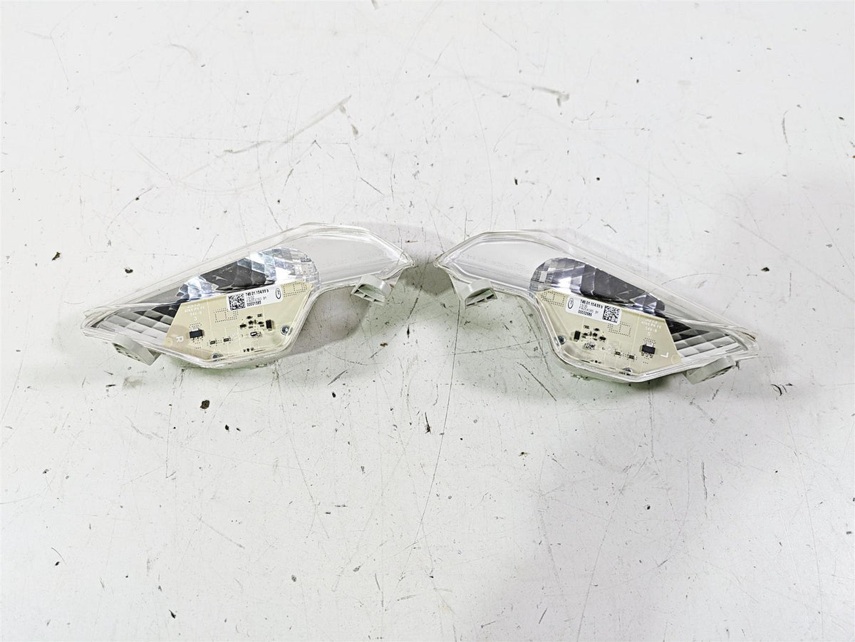 2014 BMW R1200 RT RTW K52 Front Blinker Turn Signal Set 63138541625 63138541626 {{ shop.shopifyCountryName }} - Mototech271