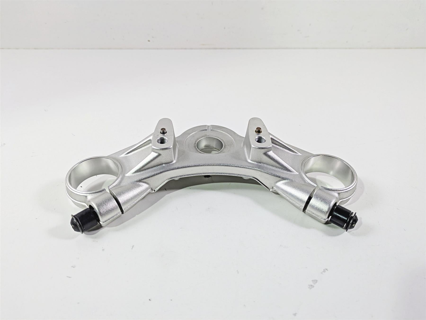 2018 BMW R nineT Urban GS K33 Upper Triple Tree Steering Clamp 31428558709 {{ shop.shopifyCountryName }} - Mototech271