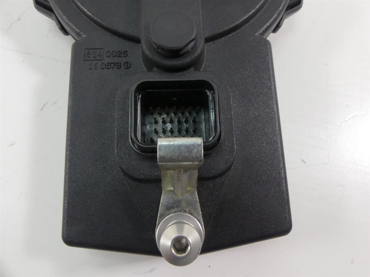 2006 Ducati 999 Biposto Speedometer Speedo Gauge Instrument -20K -Read 40610151F {{ shop.shopifyCountryName }} - Mototech271