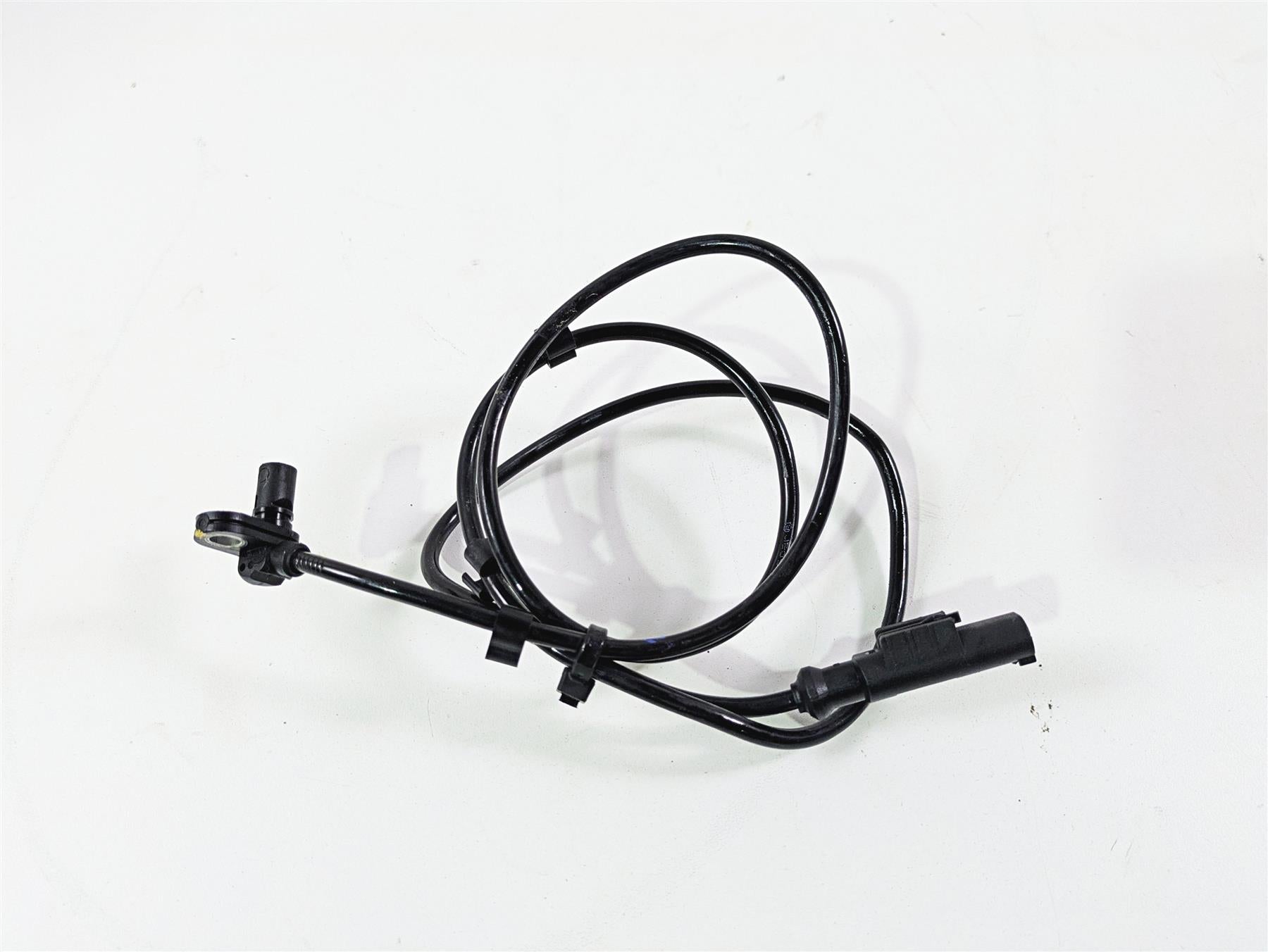 2022 Ducati Streetfighter V2 Front Wheel Speed Abs Brake Sensor 55212121B {{ shop.shopifyCountryName }} - Mototech271