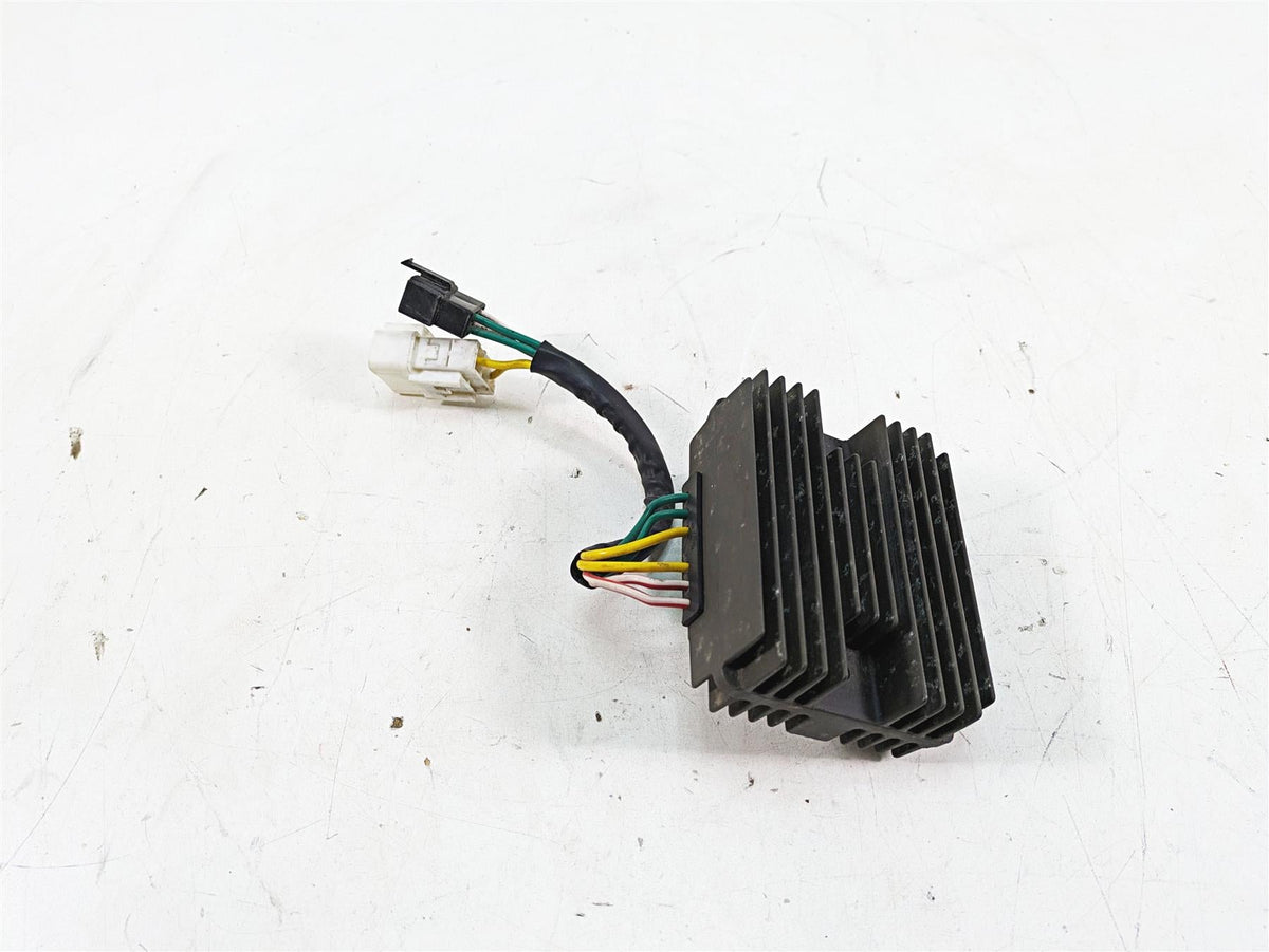 2013 Moto Guzzi V7 750 Stone Rectifier Voltage Regulator 883878 {{ shop.shopifyCountryName }} - Mototech271