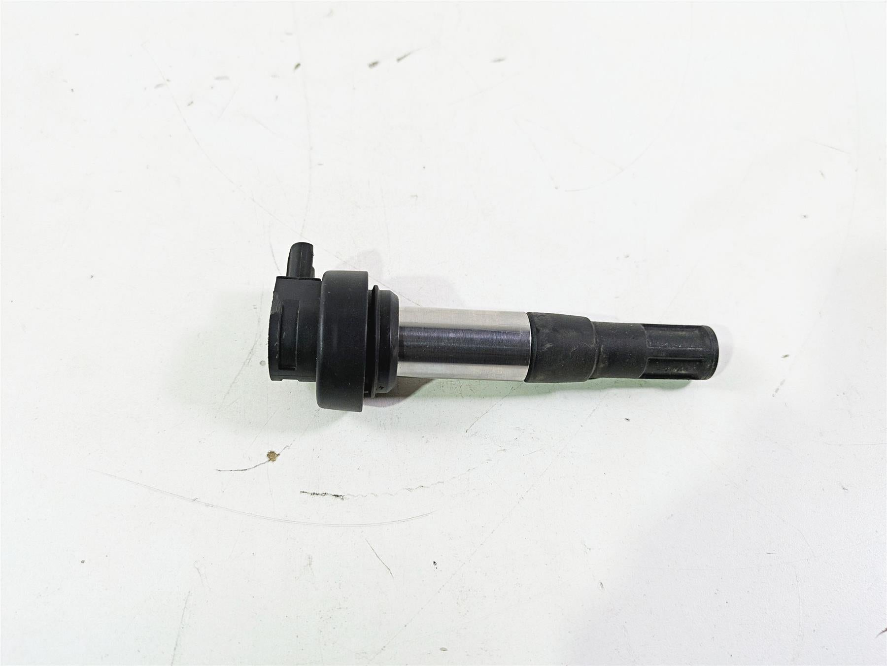 2019 BMW G310GS K02 Ignition Coil Stick 12137710874 {{ shop.shopifyCountryName }} - Mototech271