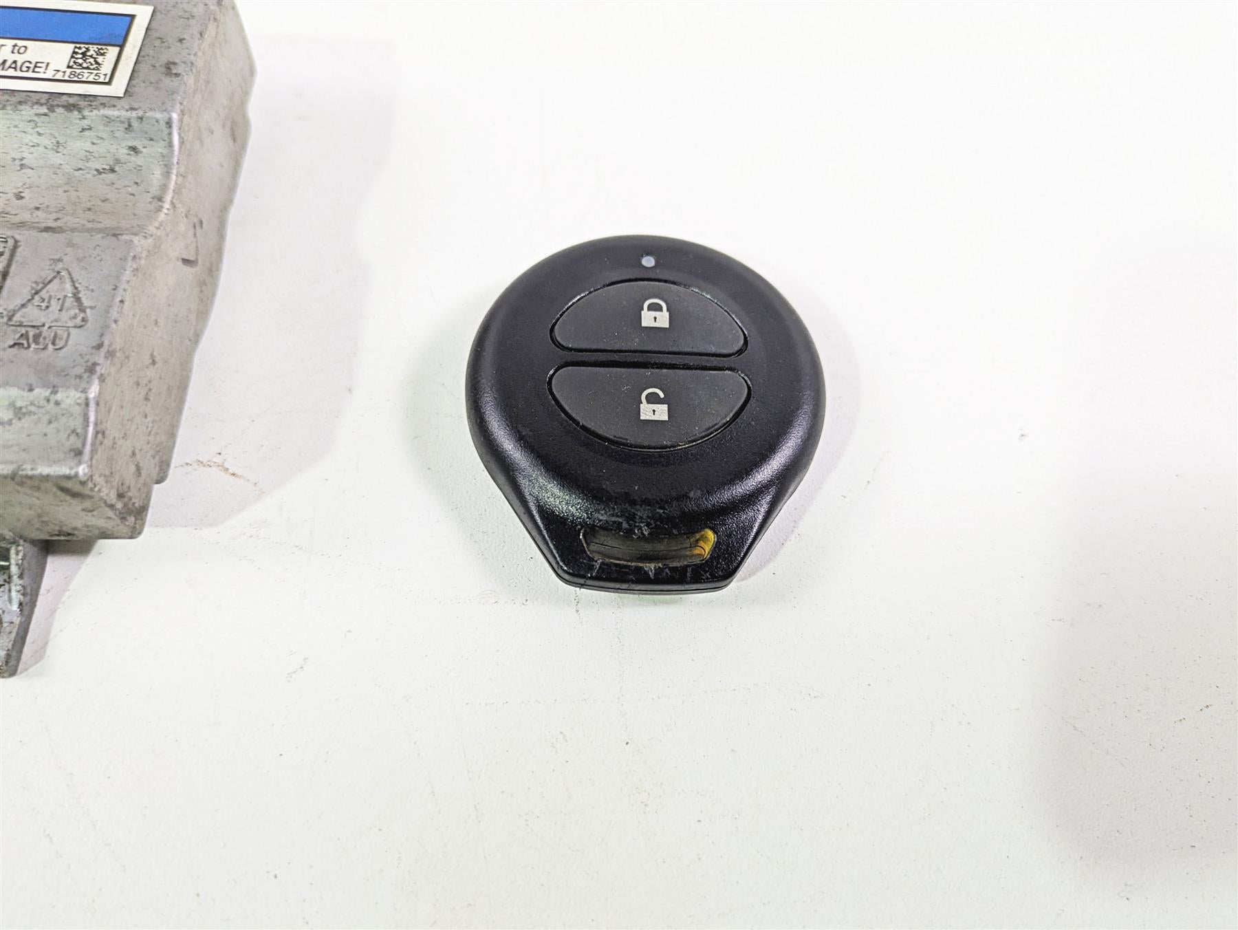 2018 Indian Springfield Dark Horse Vcm Vehicle Control Module & Fob 2414229 {{ shop.shopifyCountryName }} - Mototech271