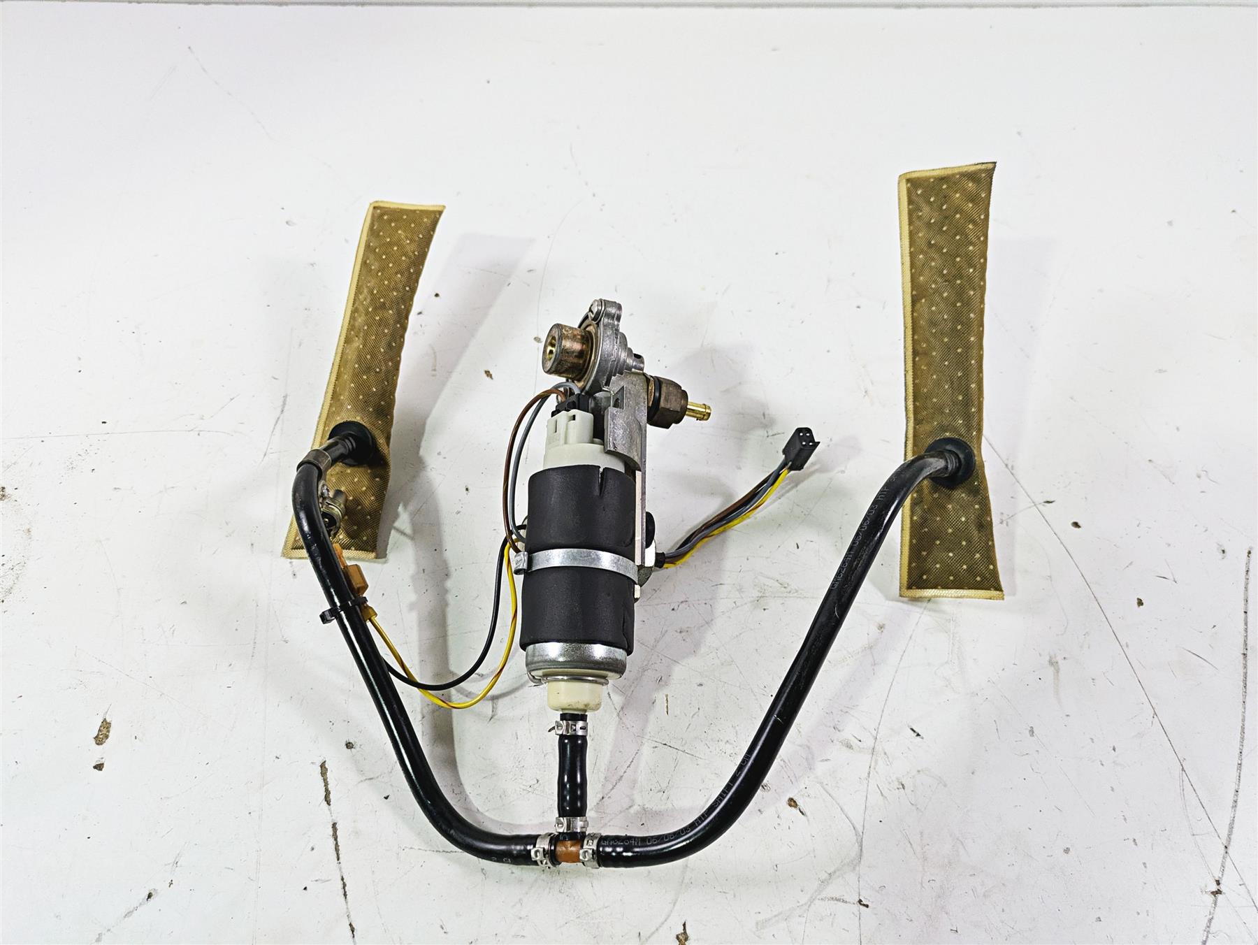 2004 Victory Kingpin Fuel Gas Petrol Pump - Tested 2520284 2520733