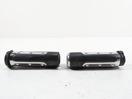 2009 Harley Dyna FXDFSE CVO Fat Bob Ironside Hand Grip Set 56971-07 56972-07 {{ shop.shopifyCountryName }} - Mototech271