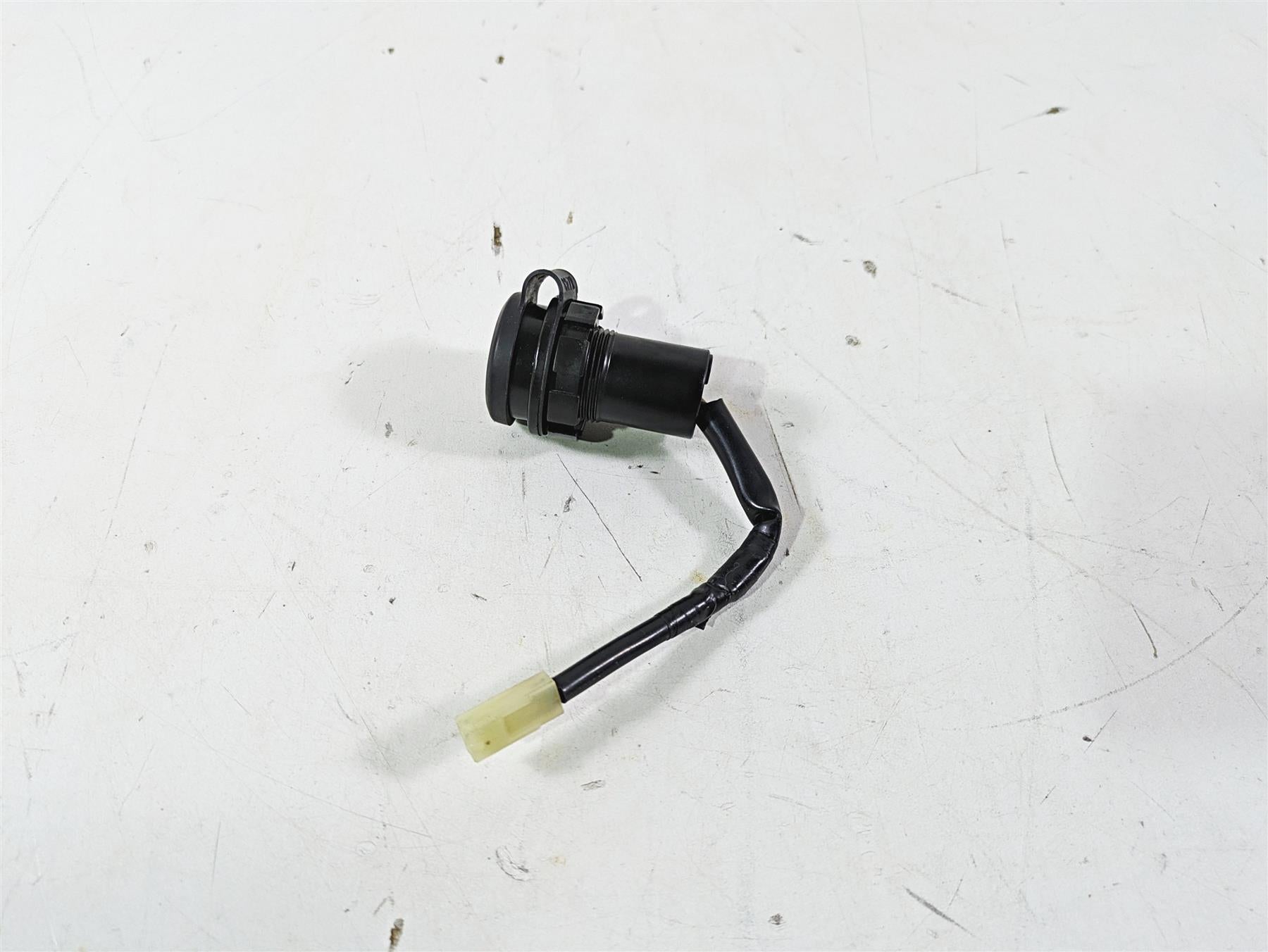 2021 Yamaha Tenere 700 XTZ7 12V Cockpit Power Supply Plug B56-8254B-01-00 {{ shop.shopifyCountryName }} - Mototech271