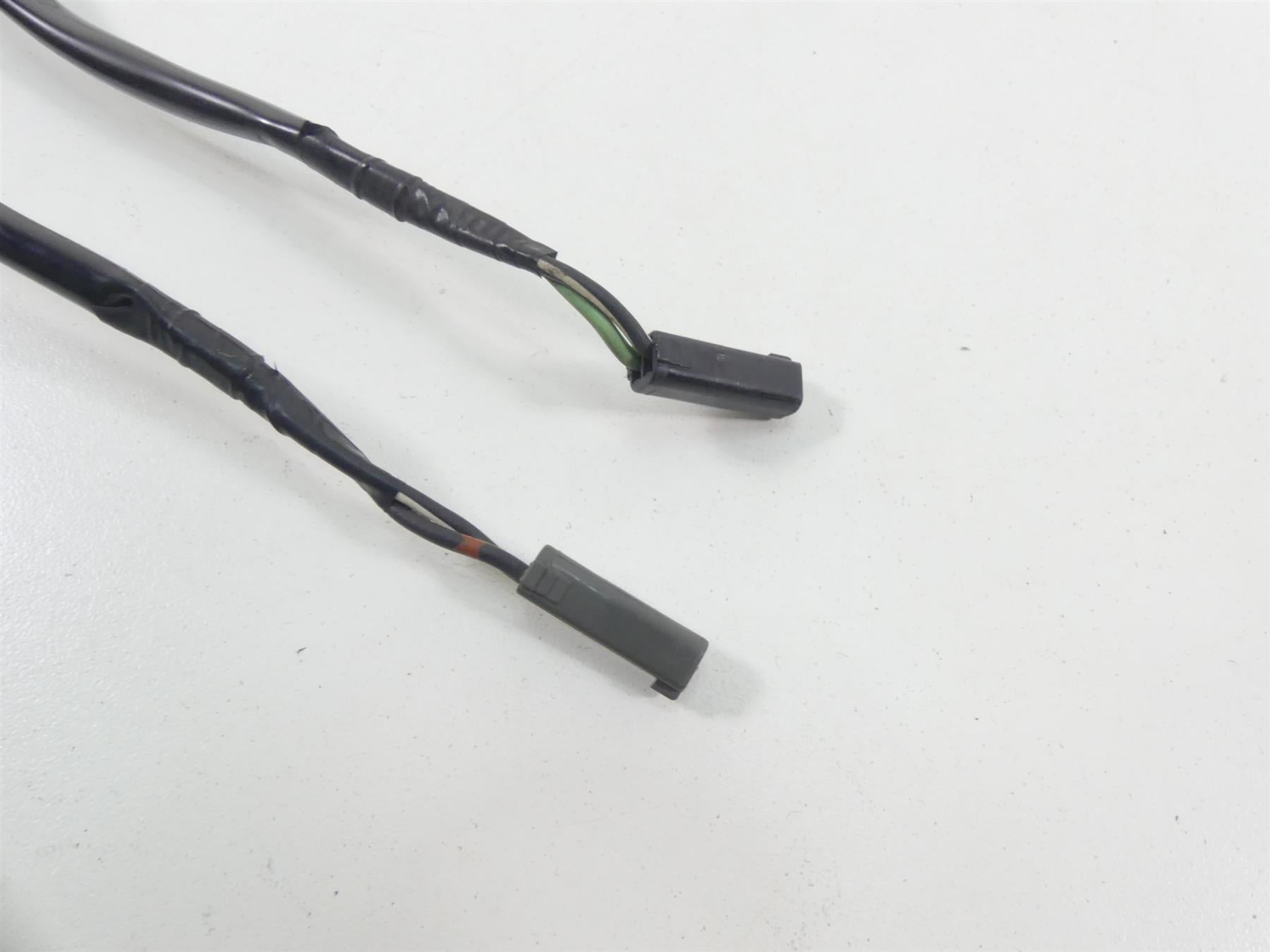 2007 Suzuki M109R VZR1800 Boulevard Rear Blinker Turn Signal Set 35604-48EC1 {{ shop.shopifyCountryName }} - Mototech271