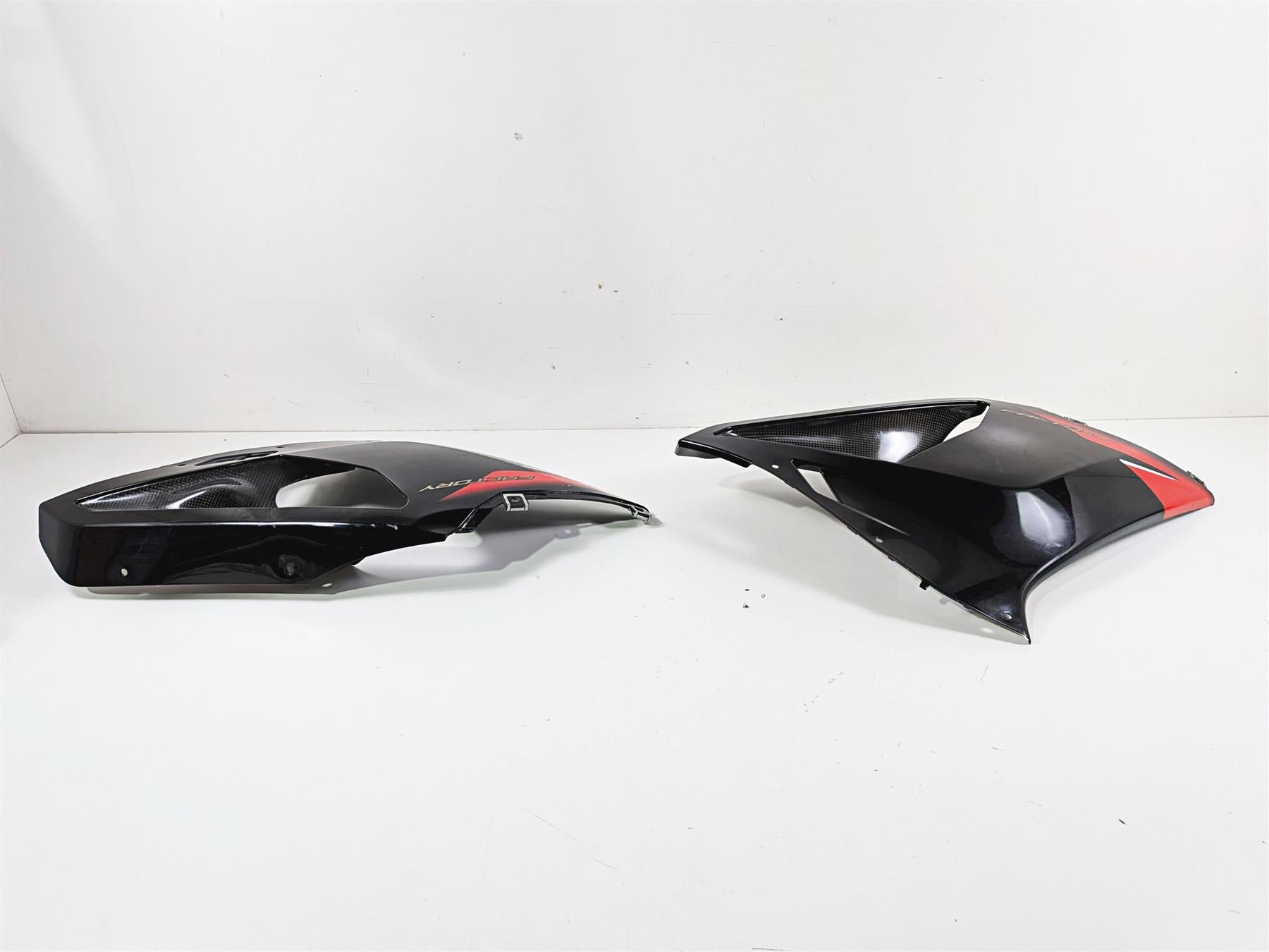 2008 Aprilia RSVR 1000 Factory Left Right Side Fairing Carbon Ram 110112 110113 {{ shop.shopifyCountryName }} - Mototech271