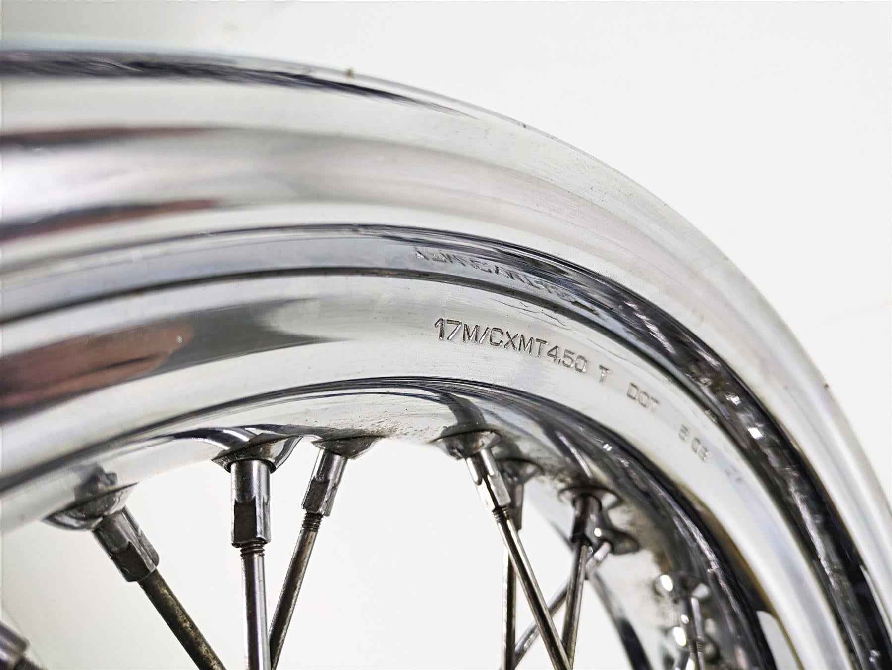 2009 Harley FXDC Dyna Super Glide Custom 17x4.5 Rear Wheel Spoke Rim 40979-08A {{ shop.shopifyCountryName }} - Mototech271