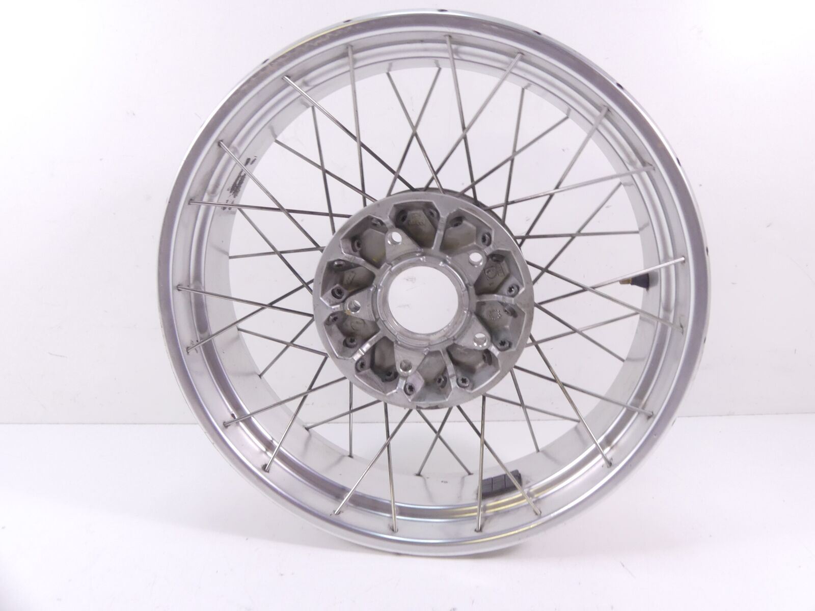 2005 BMW R1200GS K25 Straight Behr Rear Spoke Wheel Rim 17x4 36312320005 {{ shop.shopifyCountryName }} - Mototech271