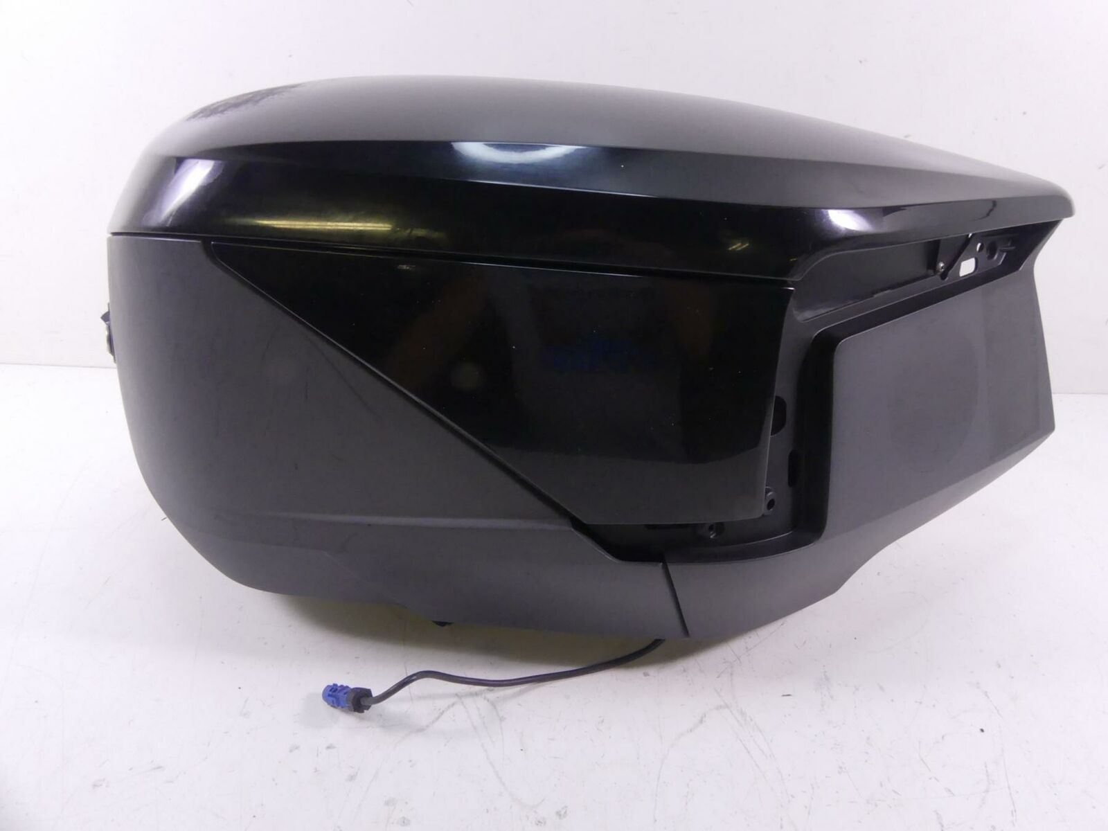 2018 BMW K1600 Bagger Right Side Saddle Bag Luggage Storage Box Case 46548551316