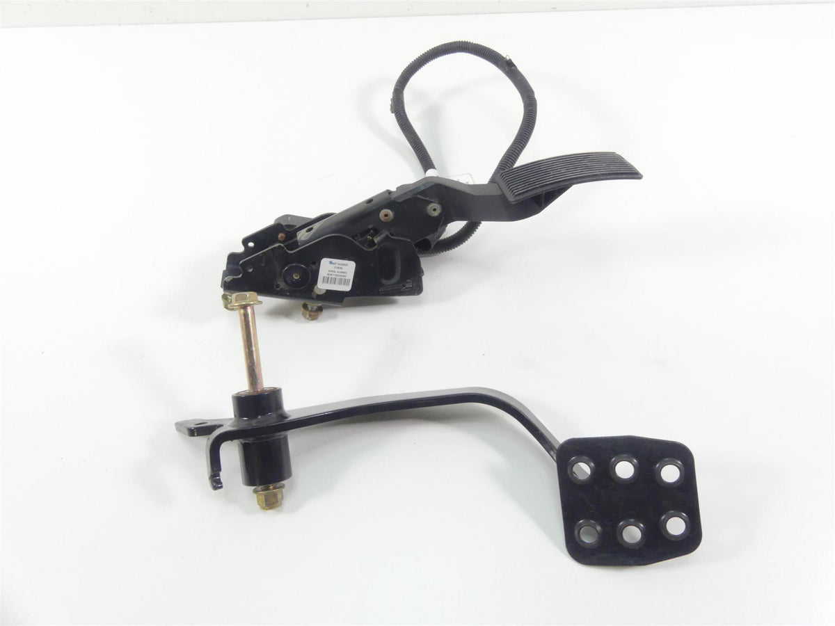2018 Can Am Maverick X3 Turbo STD Brake Accelerate Foot Pedal Set 705601453 {{ shop.shopifyCountryName }} - Mototech271
