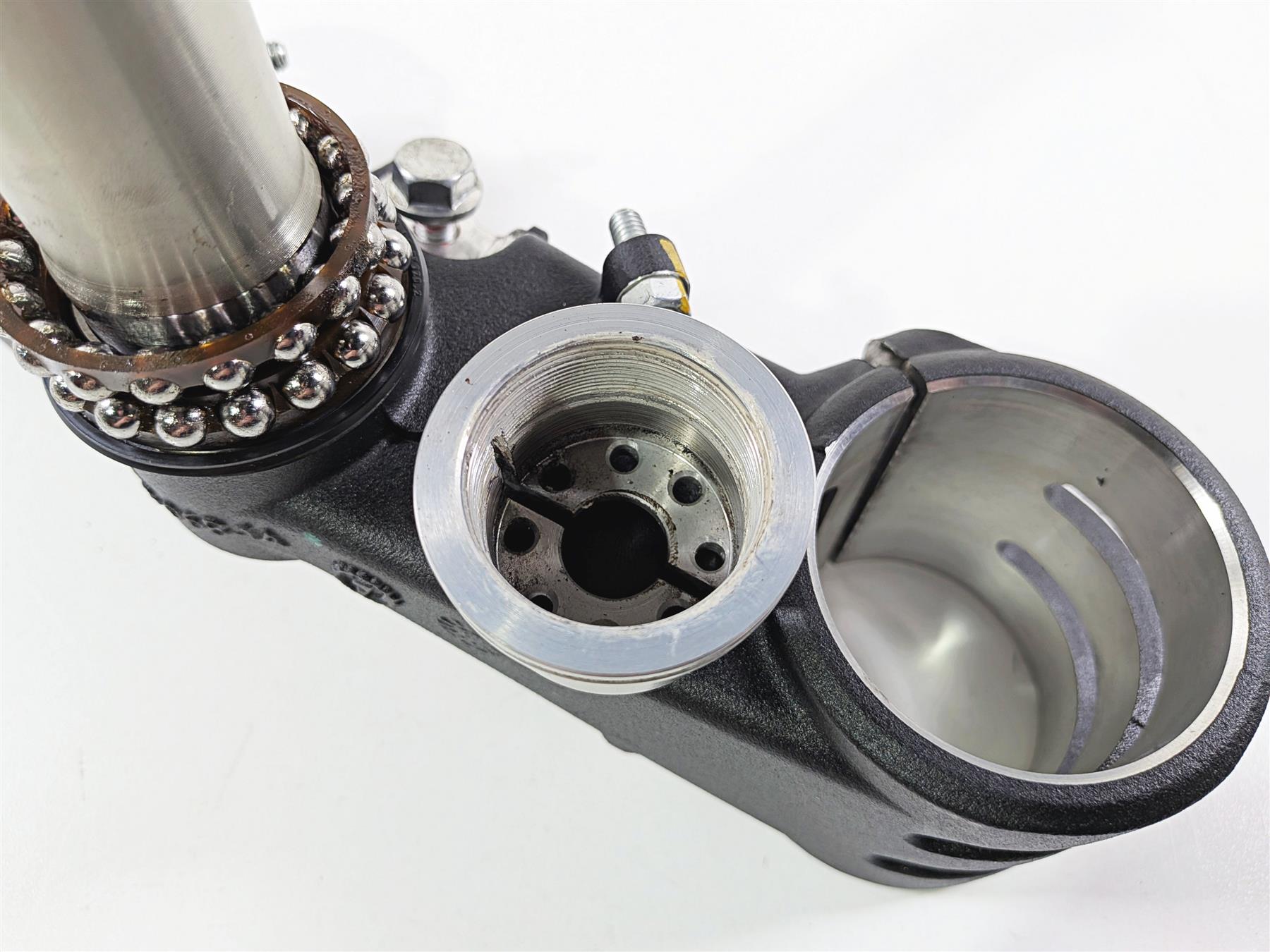 2017 Ducati Panigale 1299 Lower Triple Tree Steering Clamp 342P0681BA 34230681A-Mototech271