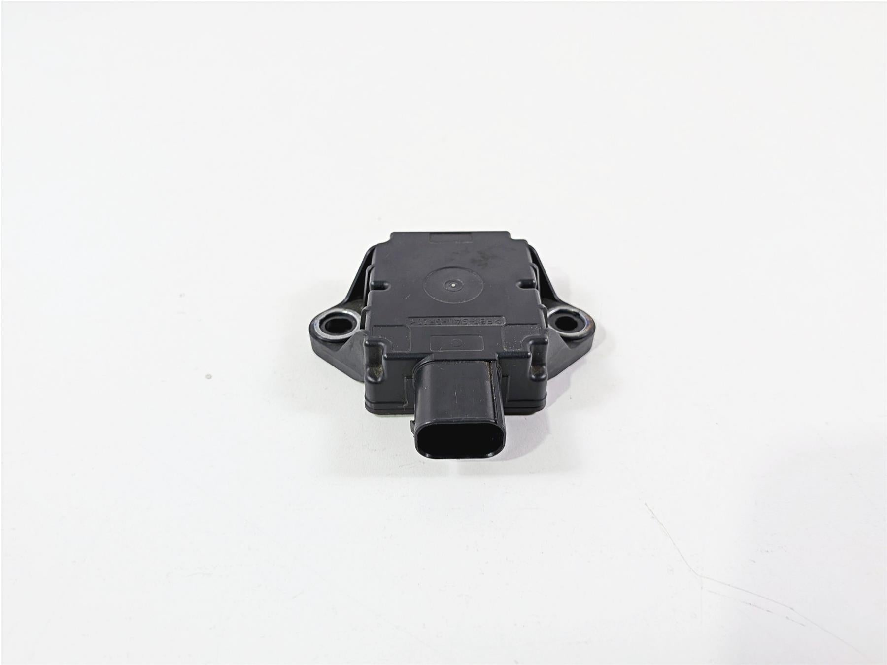 2022 Triumph Tiger 900 GT Pro Lean Angle Fall Sensor T2508035 {{ shop.shopifyCountryName }} - Mototech271