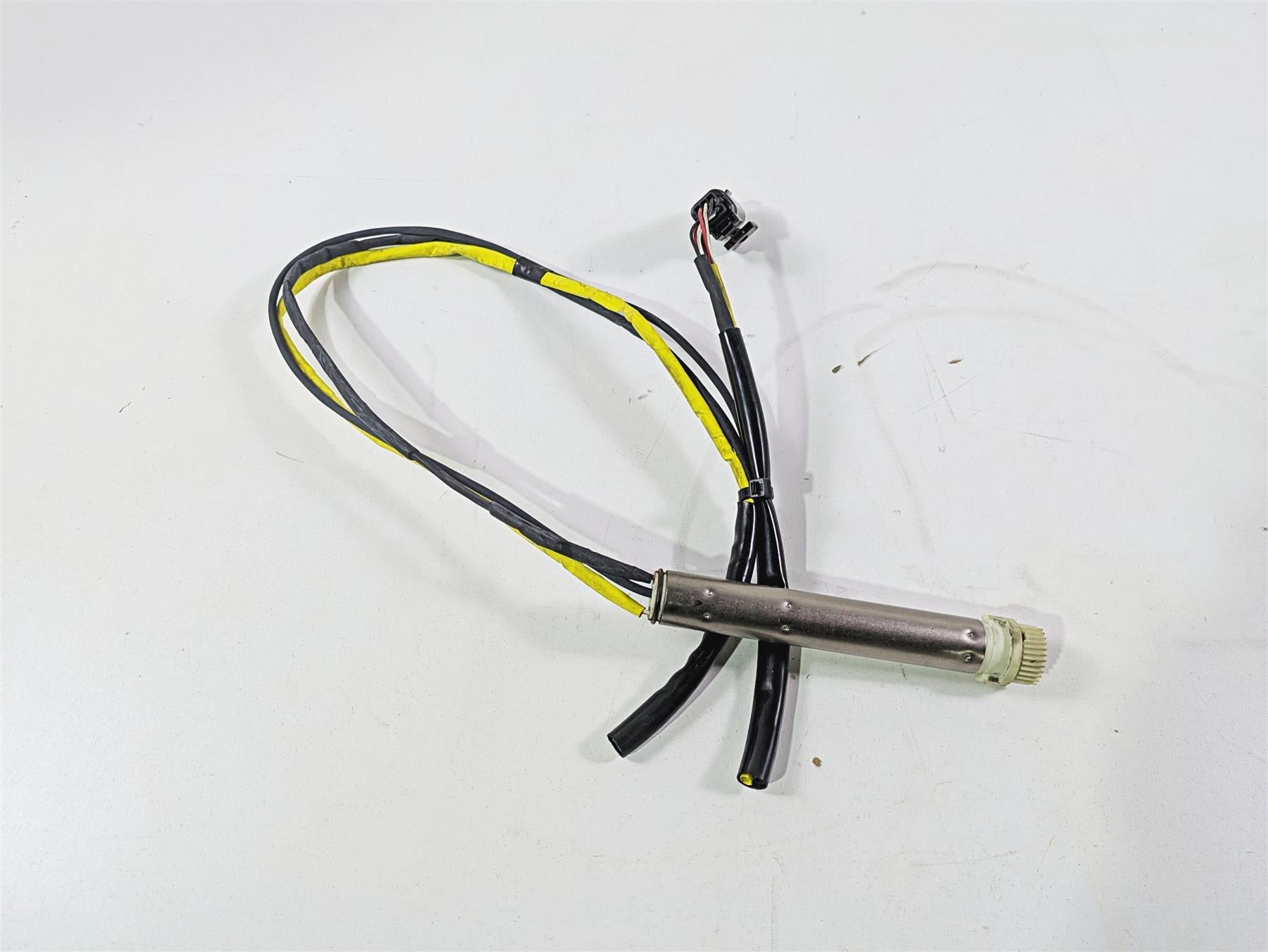 2009 Harley Touring FLHX Street Glide Ride By Wire Throttle Sensor Read 32305-08 {{ shop.shopifyCountryName }} - Mototech271