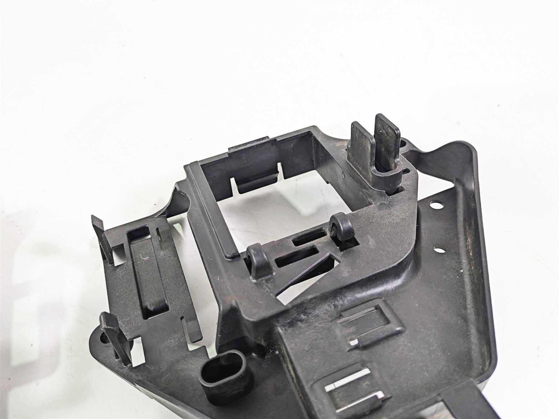 2008 Harley Touring FLHTP Electra Glide Electrical Wiring Holder Set 70344-08 {{ shop.shopifyCountryName }} - Mototech271