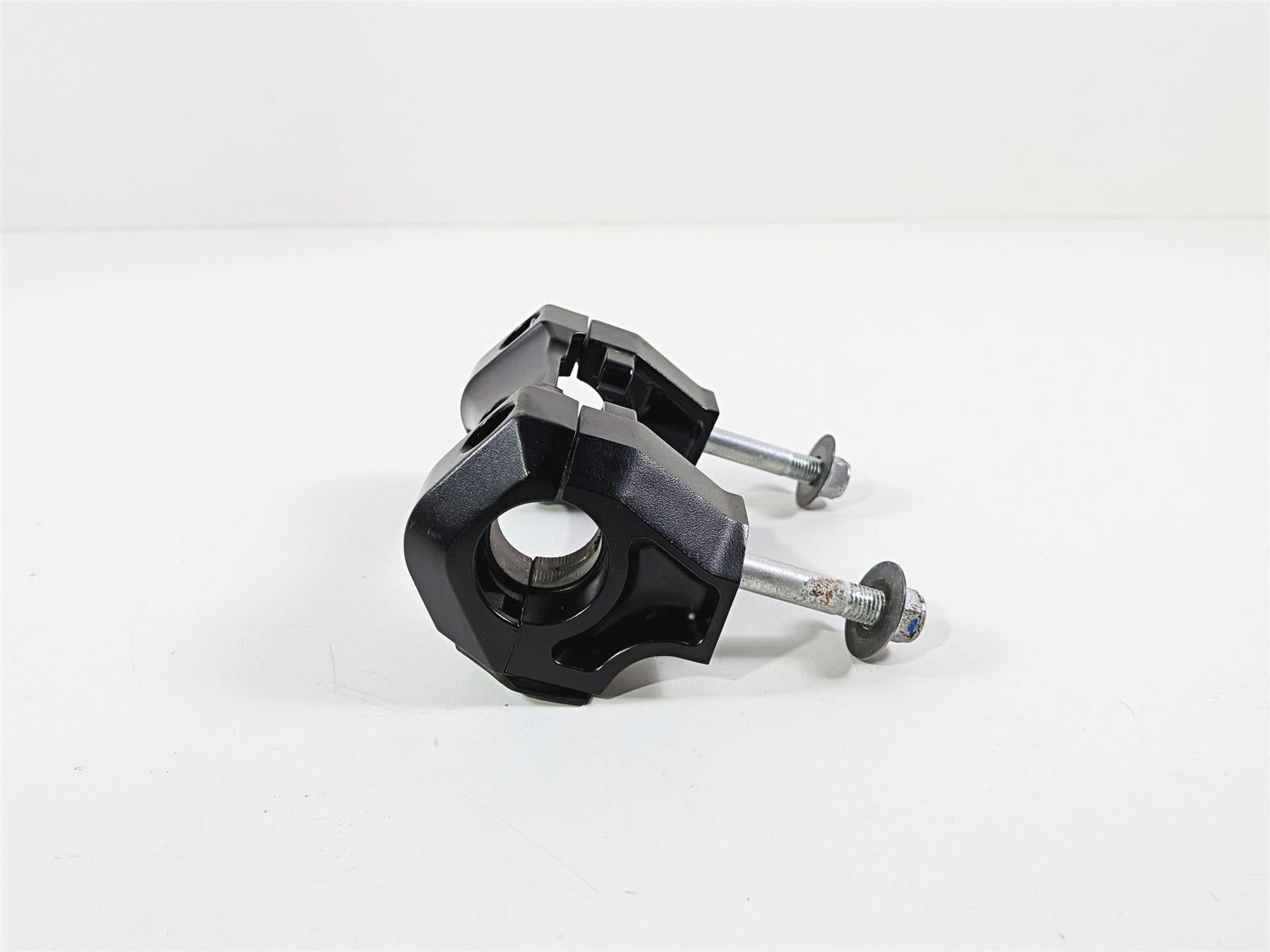 2009 Yamaha VMX17 V-Max 1700 Handlebar Riser Holder Set 2" 2S3-23441-00-00-Mototech271