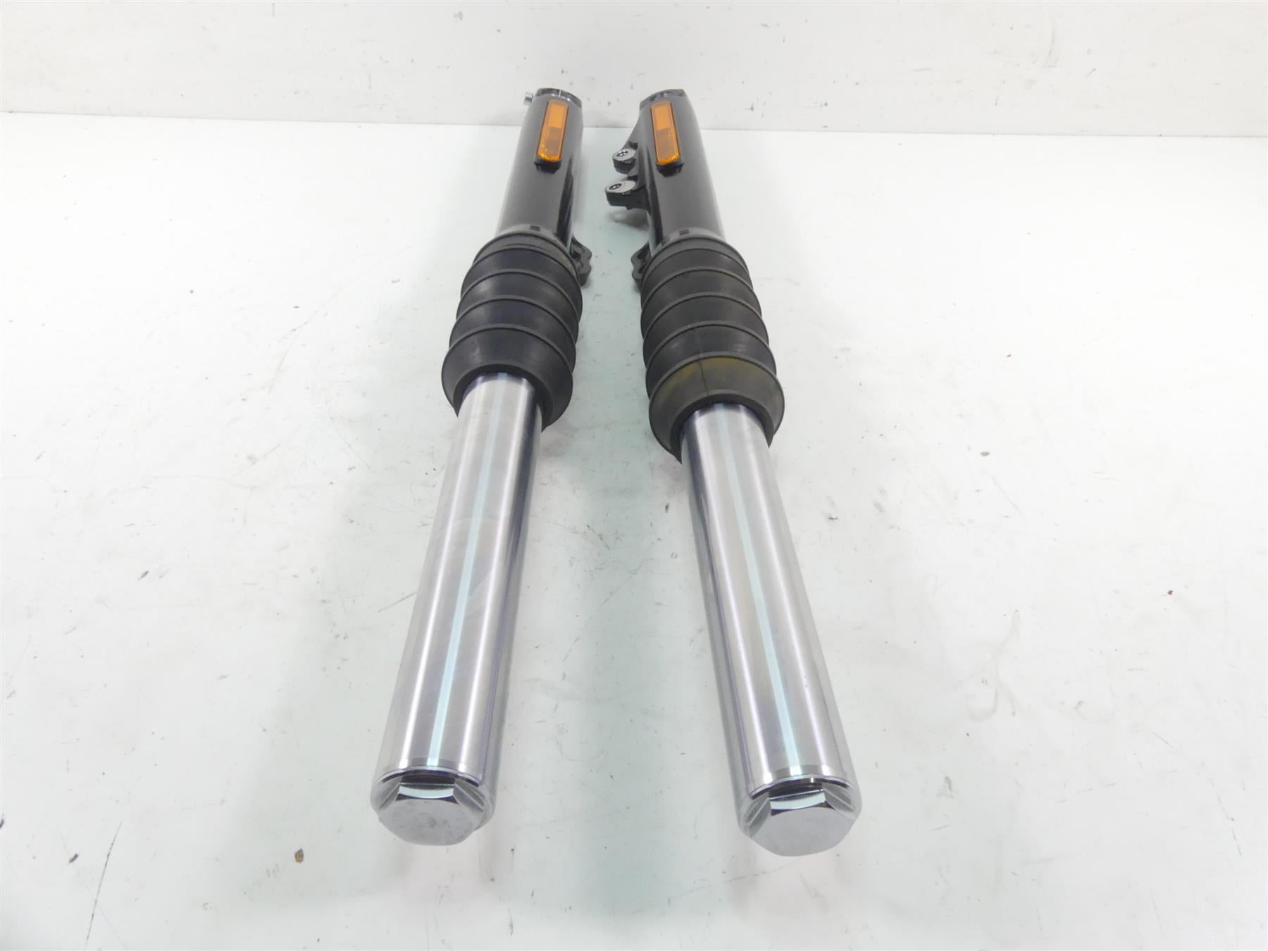 2018 Harley Softail FXBB Street Bob Straight Front Fork Leg Set 49mm 45400166 {{ shop.shopifyCountryName }} - Mototech271