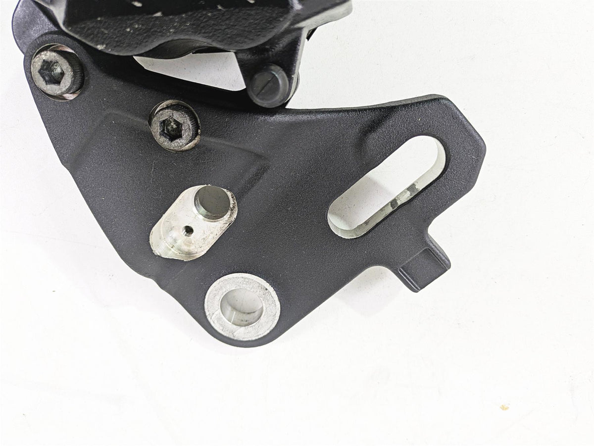 2017 Indian Chieftain Limited Rear Brake Caliper & Bracket 1912006 {{ shop.shopifyCountryName }} - Mototech271