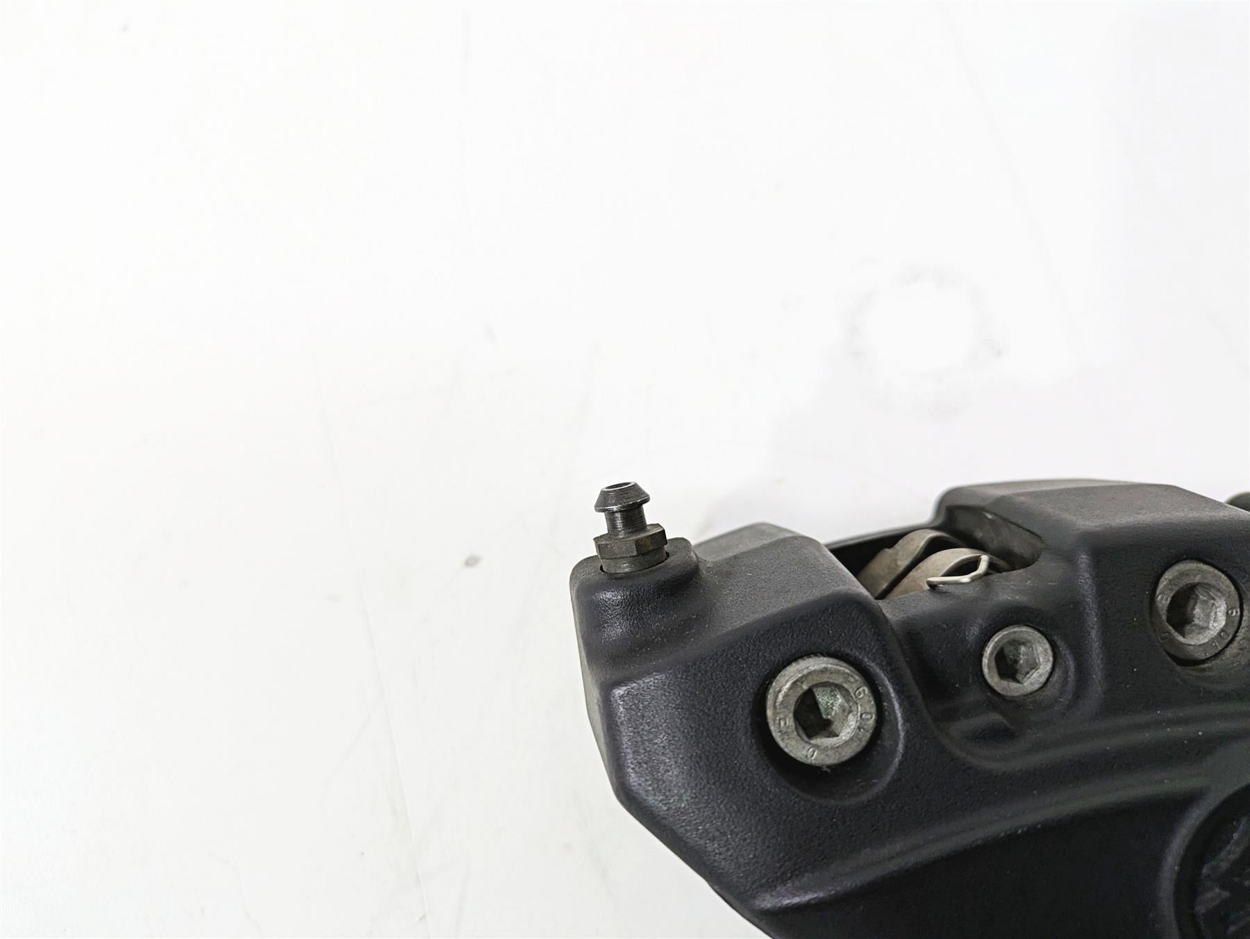 2017 Harley Touring FLHTKSE CVO E-Glide Rear Brake Caliper & Bracket 44080-08C {{ shop.shopifyCountryName }} - Mototech271