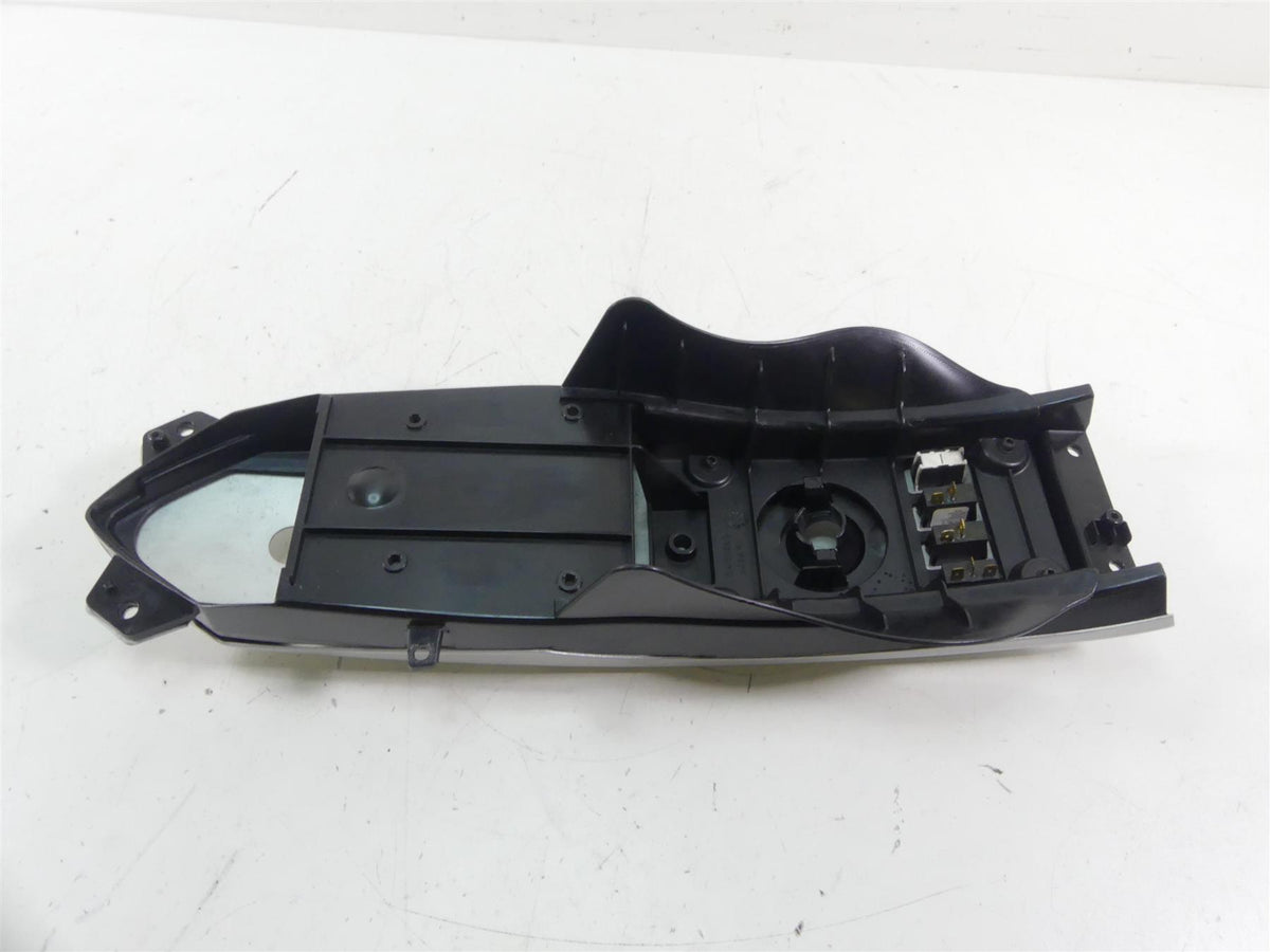 2011 Victory Vision Tour Center Tank Radio Console Cover Fairing Set 5253469 {{ shop.shopifyCountryName }} - Mototech271