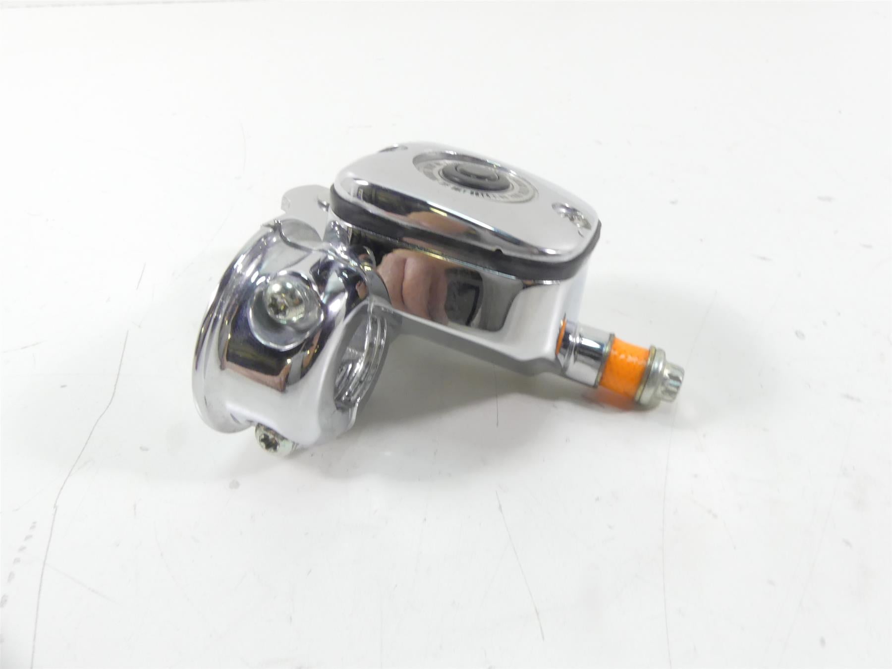 2007 Harley Touring FLHTCU SE CVO Electra Glide Clutch Master Cyl 11/16 46113-02 {{ shop.shopifyCountryName }} - Mototech271