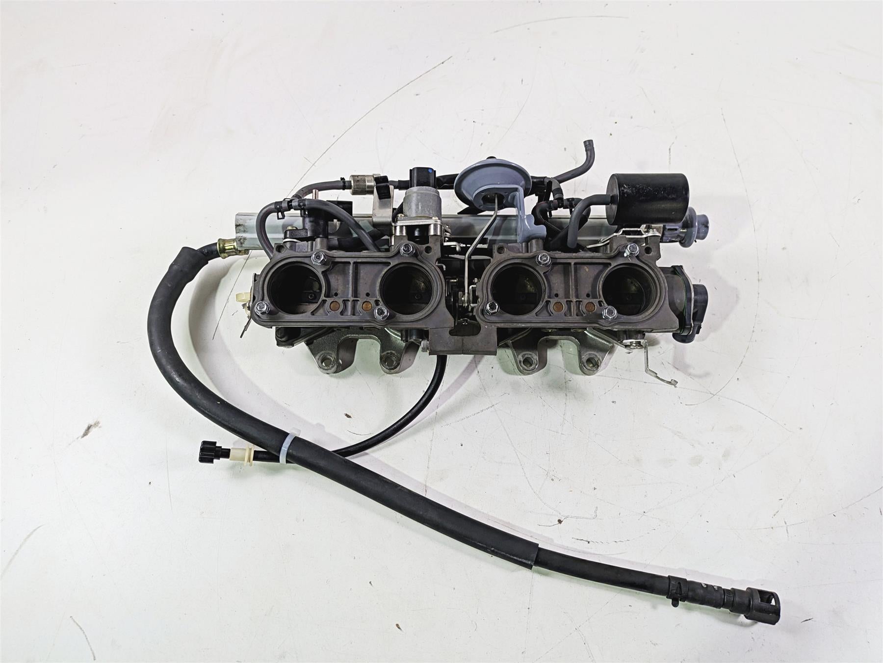 2004 Honda Aquatrax R-12X Throttle Body Bodies Fuel Injectors 16400-HW3-671 {{ shop.shopifyCountryName }} - Mototech271