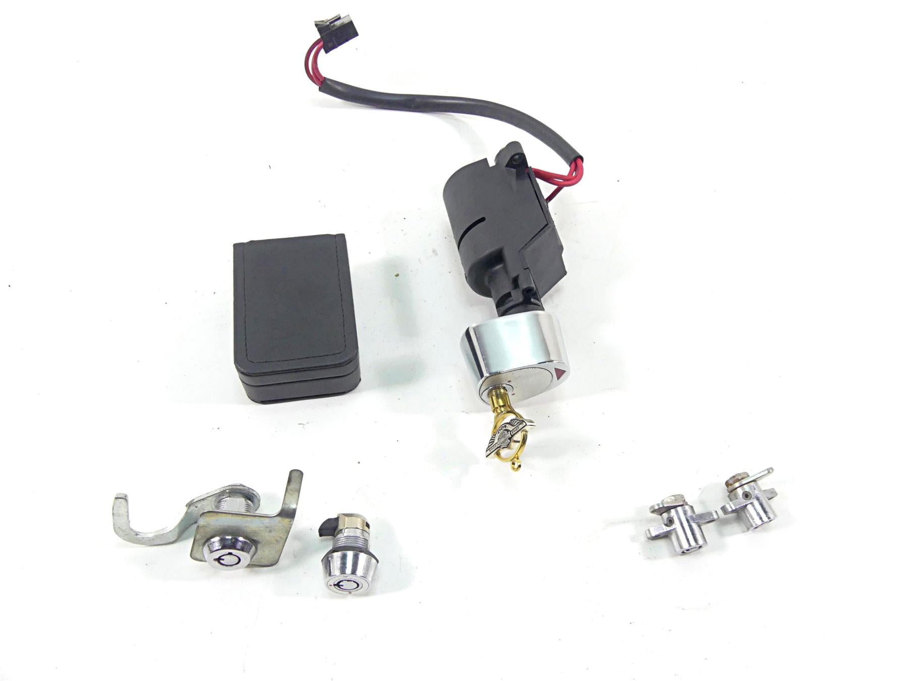 2003 Harley Touring FLHTCI E-Glide 100TH Ignition Switch Key Lock Set 71640-99 {{ shop.shopifyCountryName }} - Mototech271