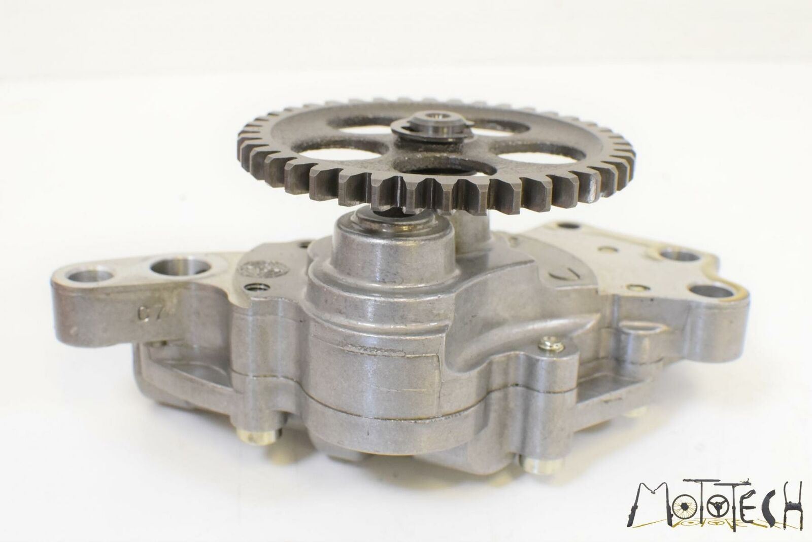 2007 Ducati 1098 S COMPLETE Oil Pump Assembly w/ Gears and Bolts 17420381A {{ shop.shopifyCountryName }} - Mototech271