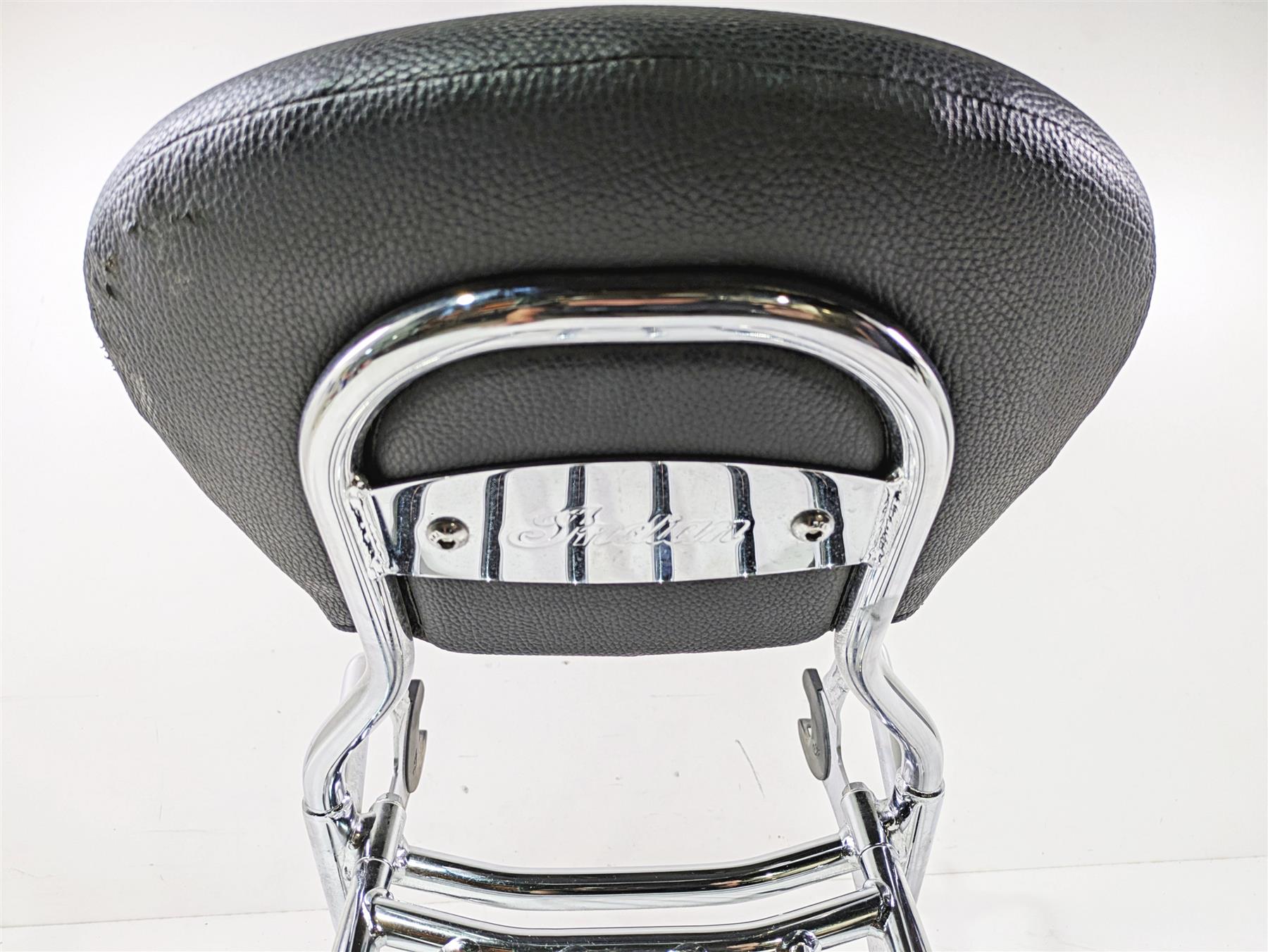 2017 Indian Chieftain Limited Indian Backrest Sissy Bar Luggage Rack 2884186 {{ shop.shopifyCountryName }} - Mototech271