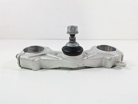 2016 BMW R1200RT K52 Lower Triple Tree Steering Clamp 31428549492 {{ shop.shopifyCountryName }} - Mototech271