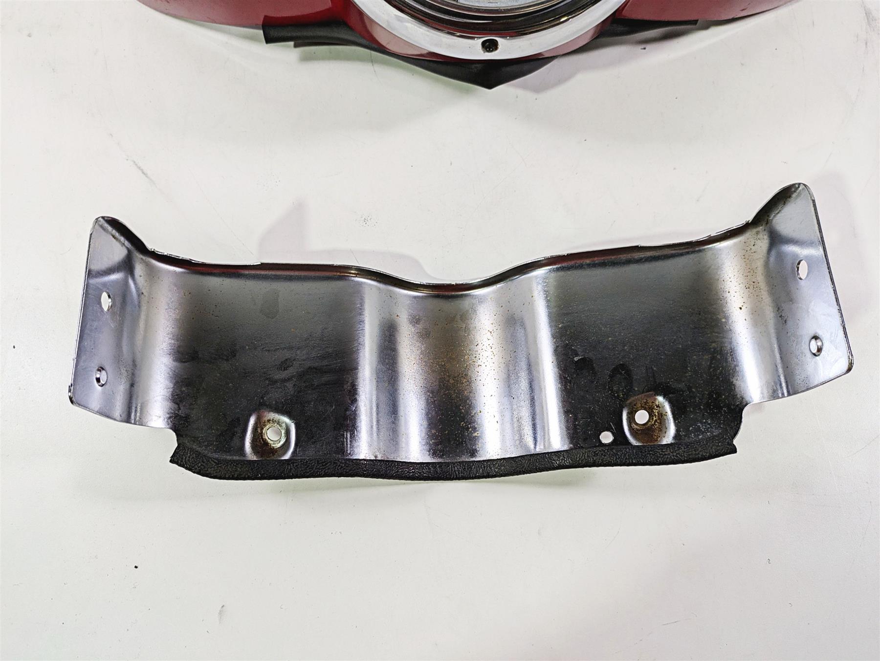 2010 Harley Touring FLHTK Electra Glide Front Nose Outer Main Fairing 58503-05 {{ shop.shopifyCountryName }} - Mototech271