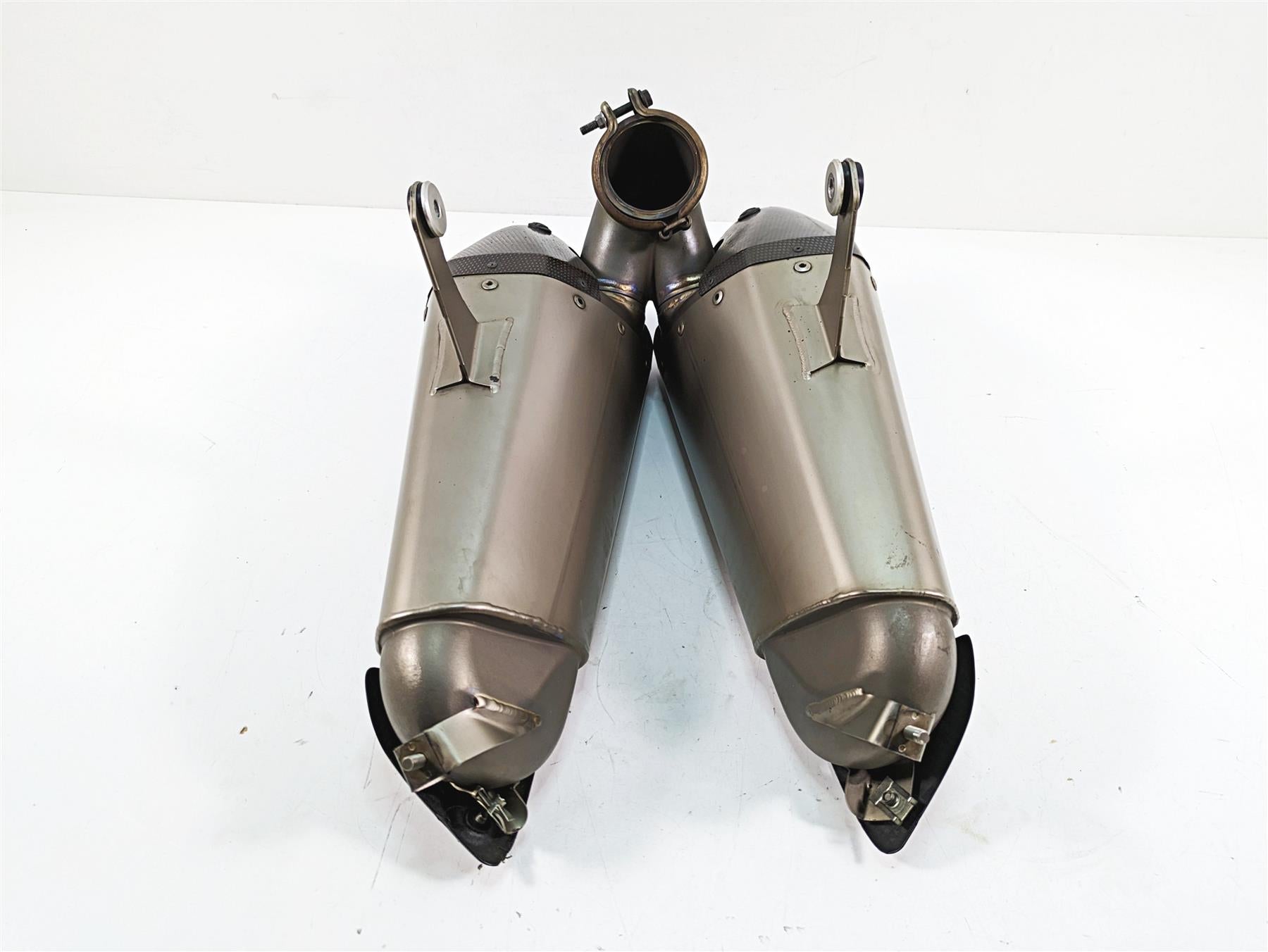 2016 Ducati Panigale 1299 S Akrapovic Exhaust Muffler Pipe Silencer 96480771A {{ shop.shopifyCountryName }} - Mototech271