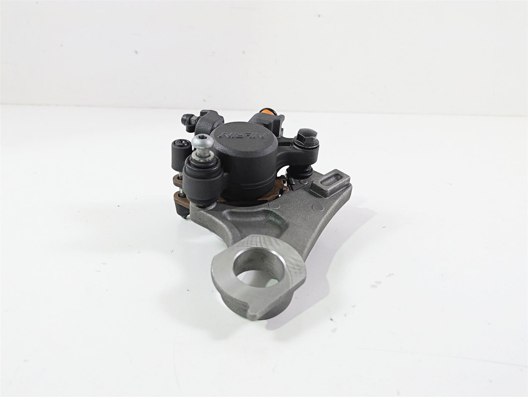 2014 Yamaha YZFR1 R1 RN22 Rear Brake Caliper & Bracket Nissin 5VY-2580W-12-00 {{ shop.shopifyCountryName }} - Mototech271