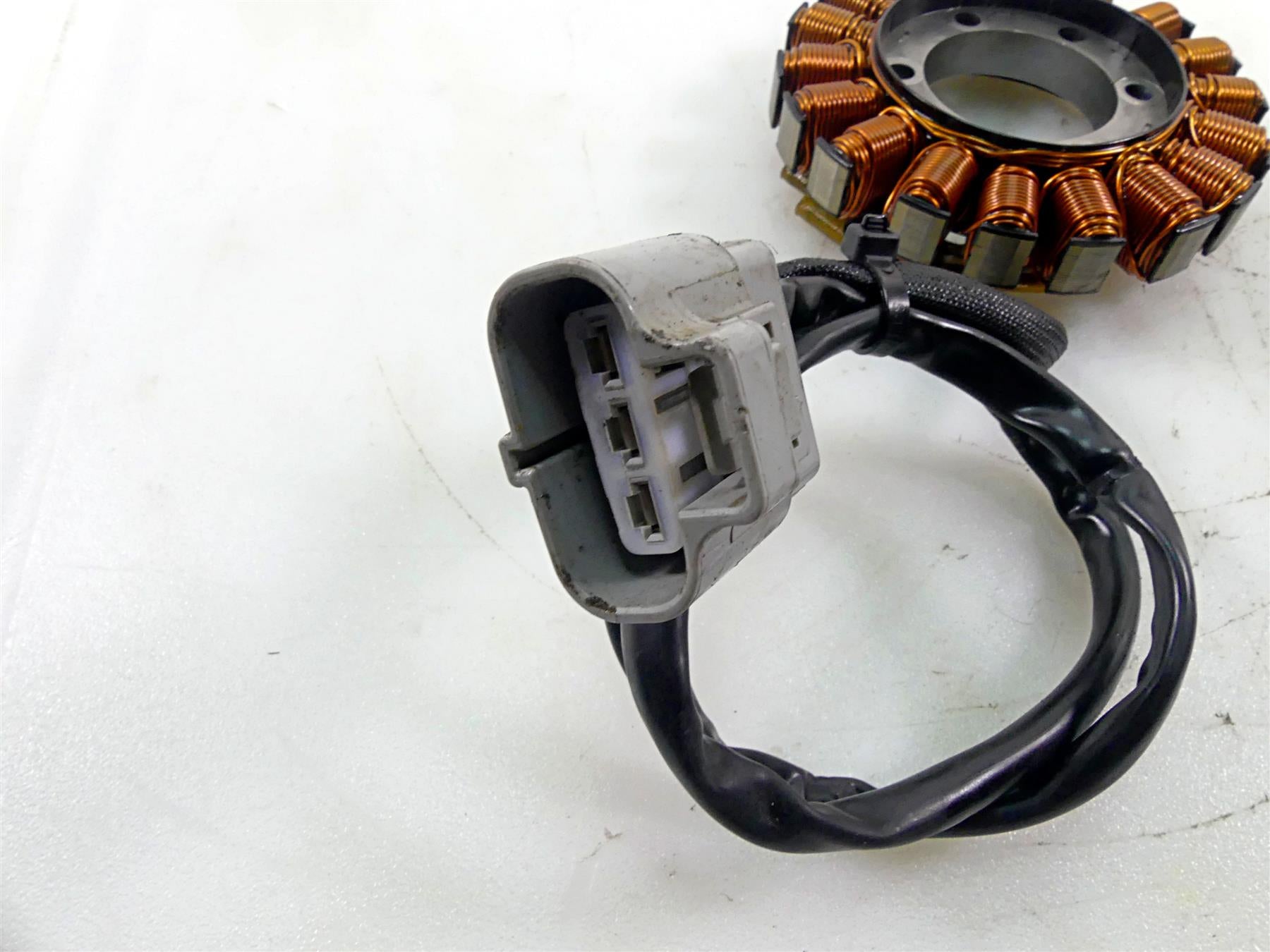 2016 KTM 1290 Super Duke R Ignition Alternator Generator 60339004000 {{ shop.shopifyCountryName }} - Mototech271