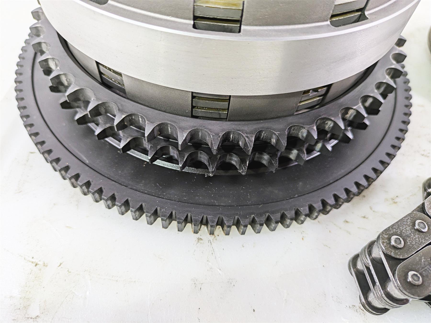 2008 Harley FLSTSB Cross Bones Primary Drive Clutch Kit 37813-06A {{ shop.shopifyCountryName }} - Mototech271